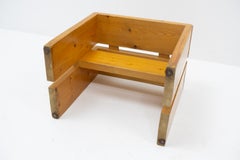 Design français Charlotte Perriand, tabouret en pin pour Les Arcs, années 1950