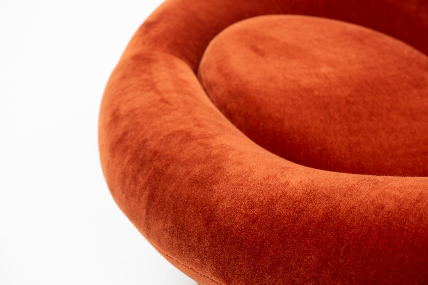 French Design Classic Pierre Paulin for Artifort Mushroom Lounge Chair For Sale 3