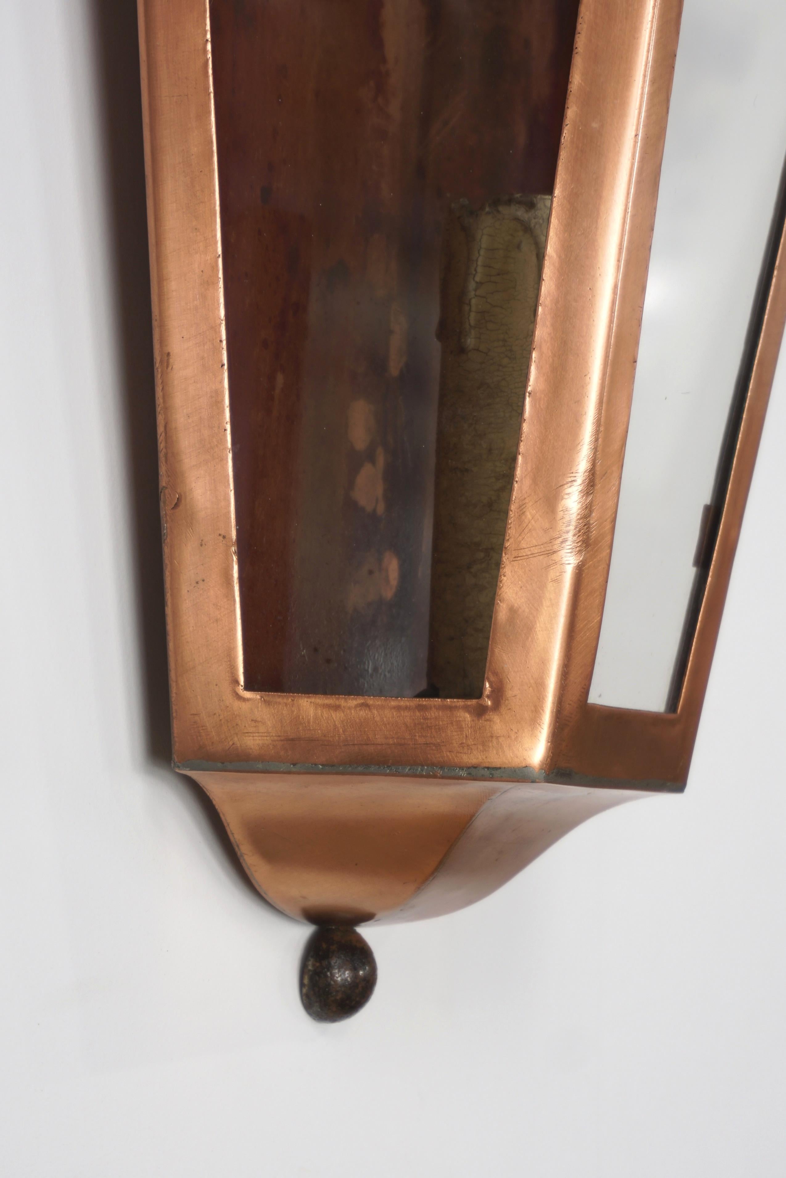 French Design Copper and Glass Lantern Pair of Wall Light In Good Condition In Tourcoing, FR