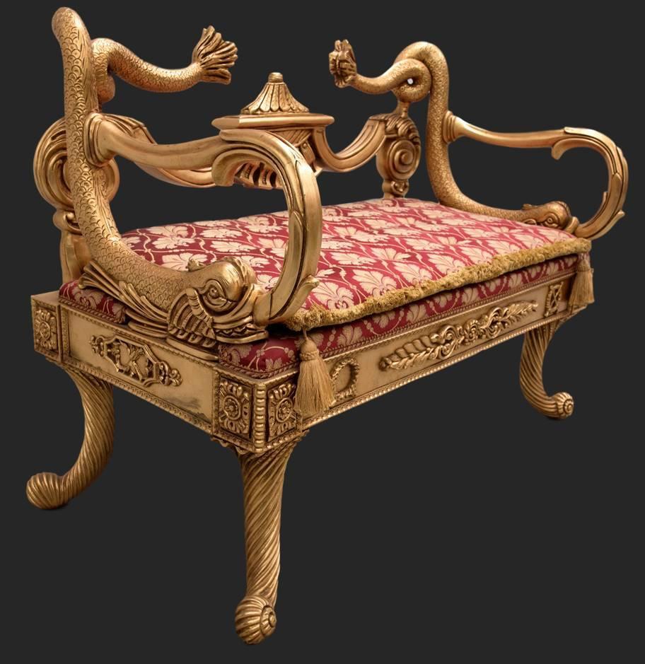 Fashionable shape, French design hand-carved wooden sofa bench, settee with golden leaf finishing. Manufactured by Mice di Domenico Rugiano