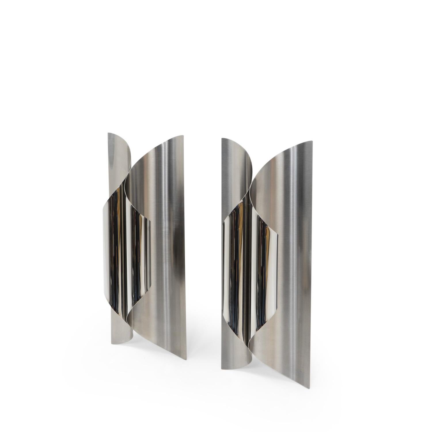Sconcese da parete Maison Charles di design francese, anni '70, set di due In condizioni buone in vendita a Renens, CH