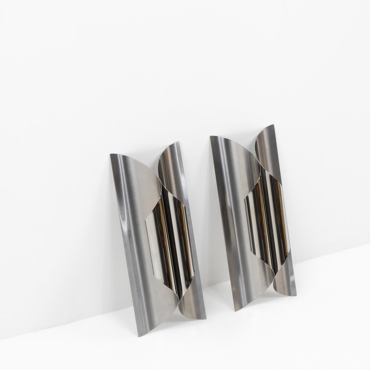Fine XX secolo Sconcese da parete Maison Charles di design francese, anni '70, set di due in vendita