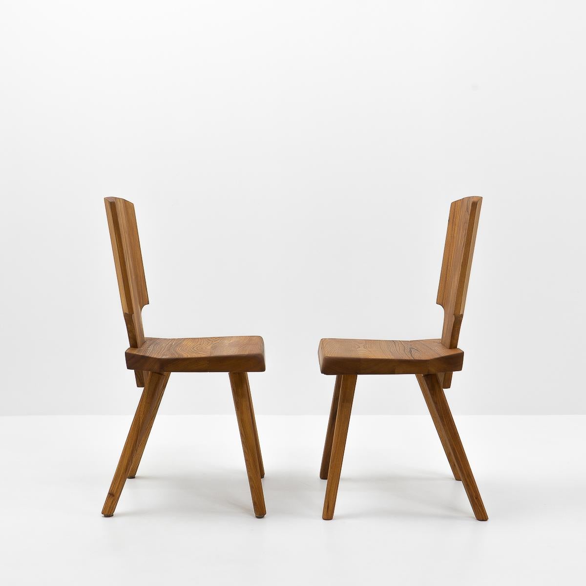 Französisches Design, Pierre Chapo, Französische Ulme S28-Stühle, 1980er Jahre (Ulmenholz) im Angebot