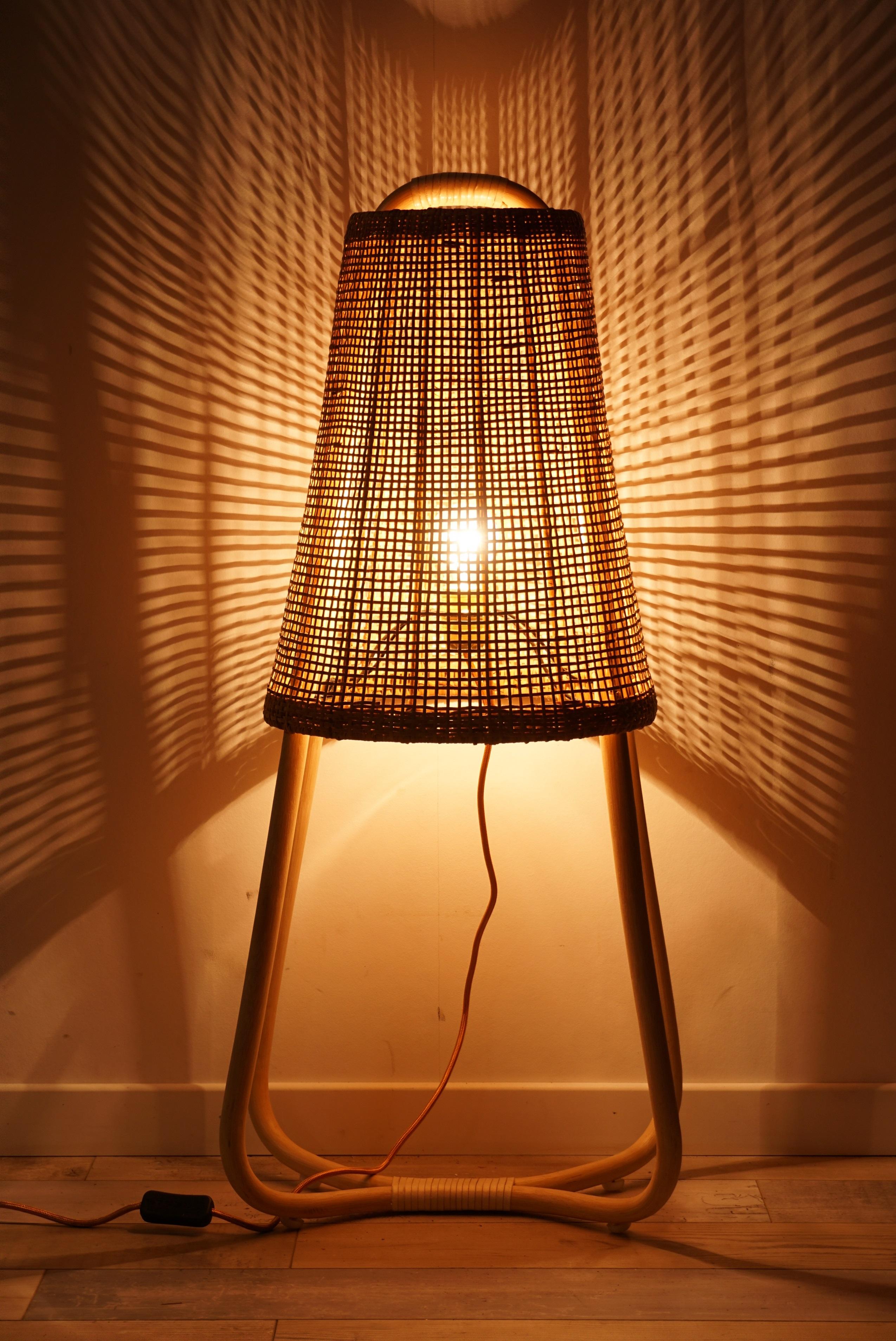 French Design Rattan and Wicker Large Table Lamp 6