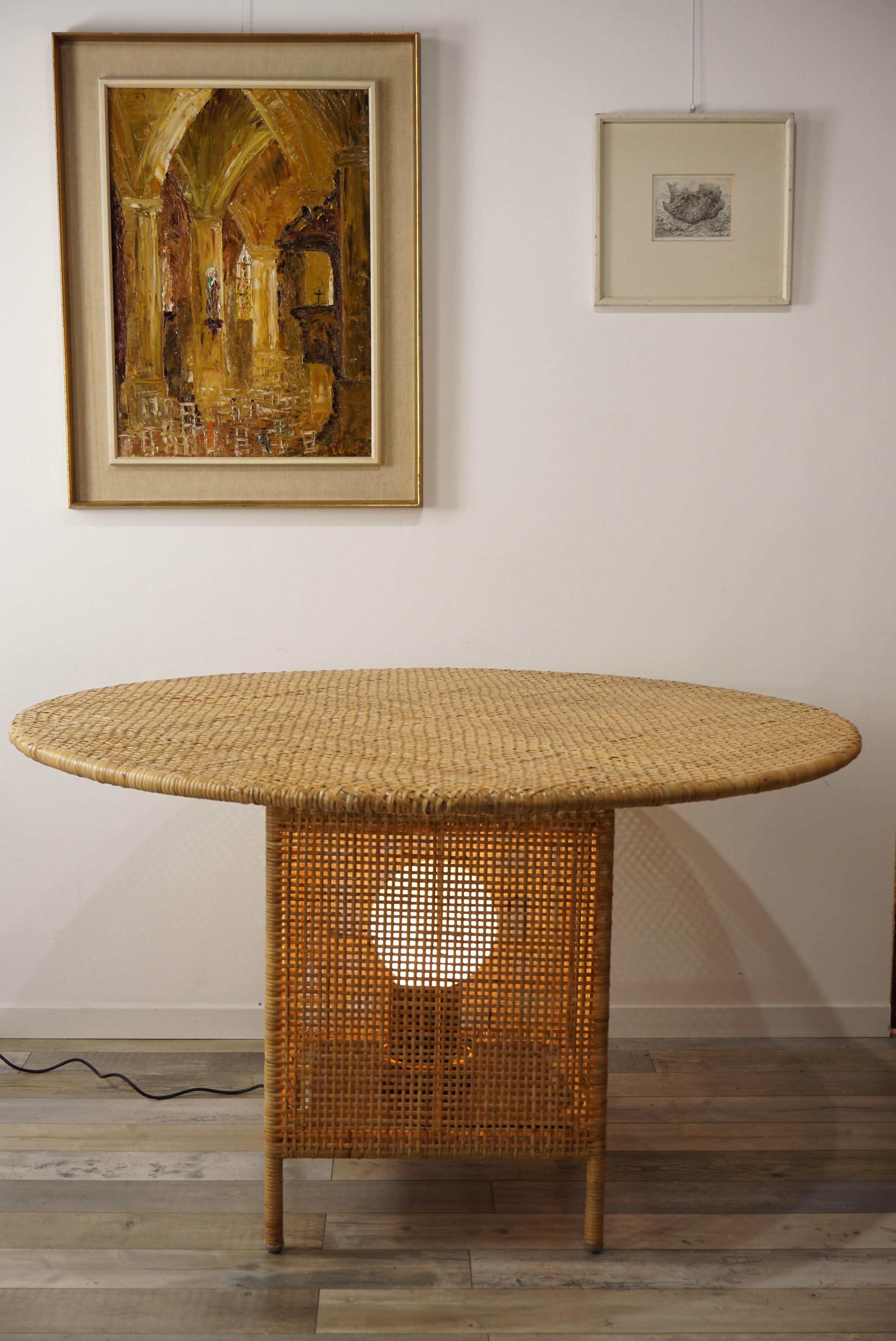 French Design Rattan Round Dining Table 8
