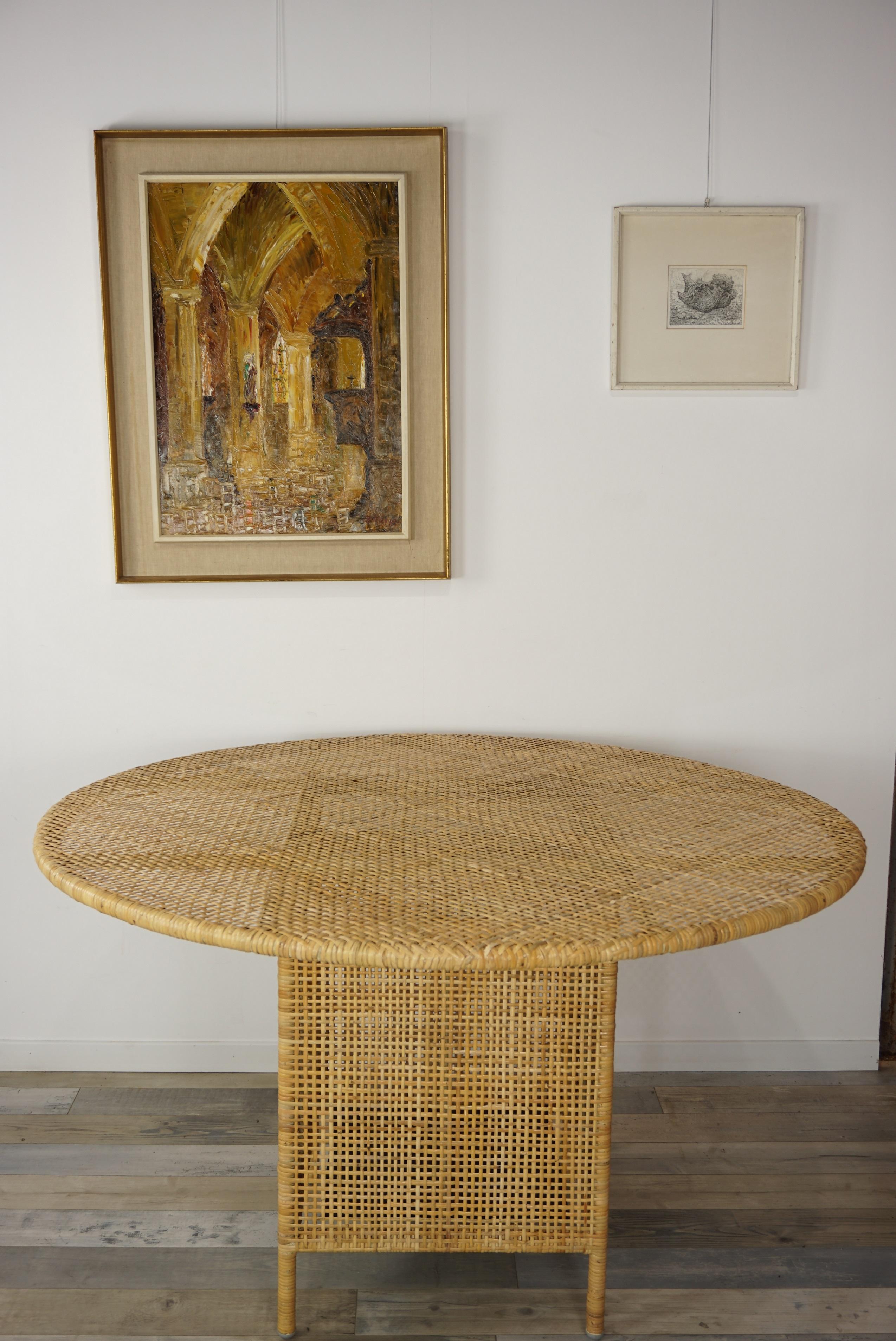 Hollywood Regency French Design Rattan Round Dining Table