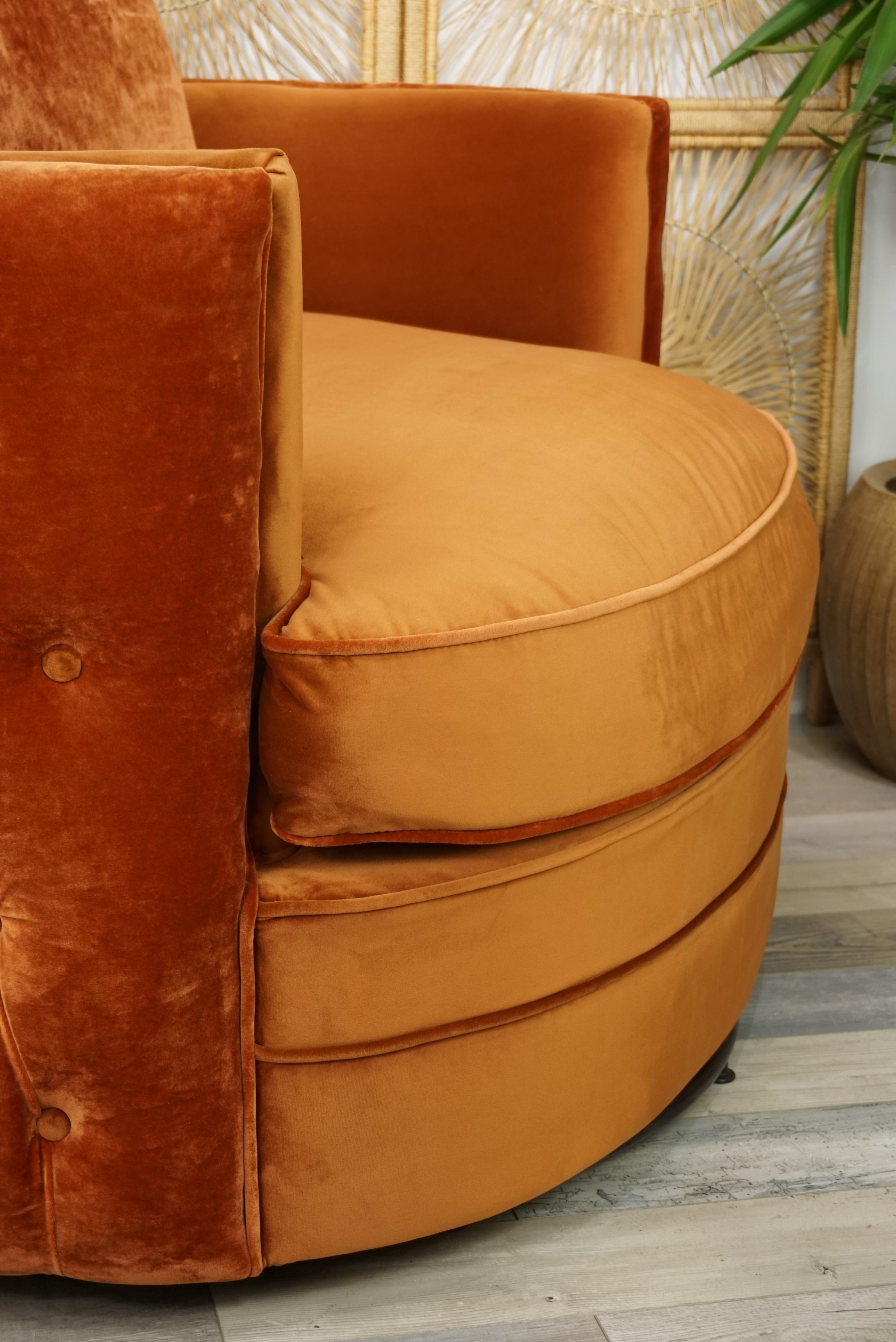 French Design Velvet and Swivel Large Armchair For Sale 3