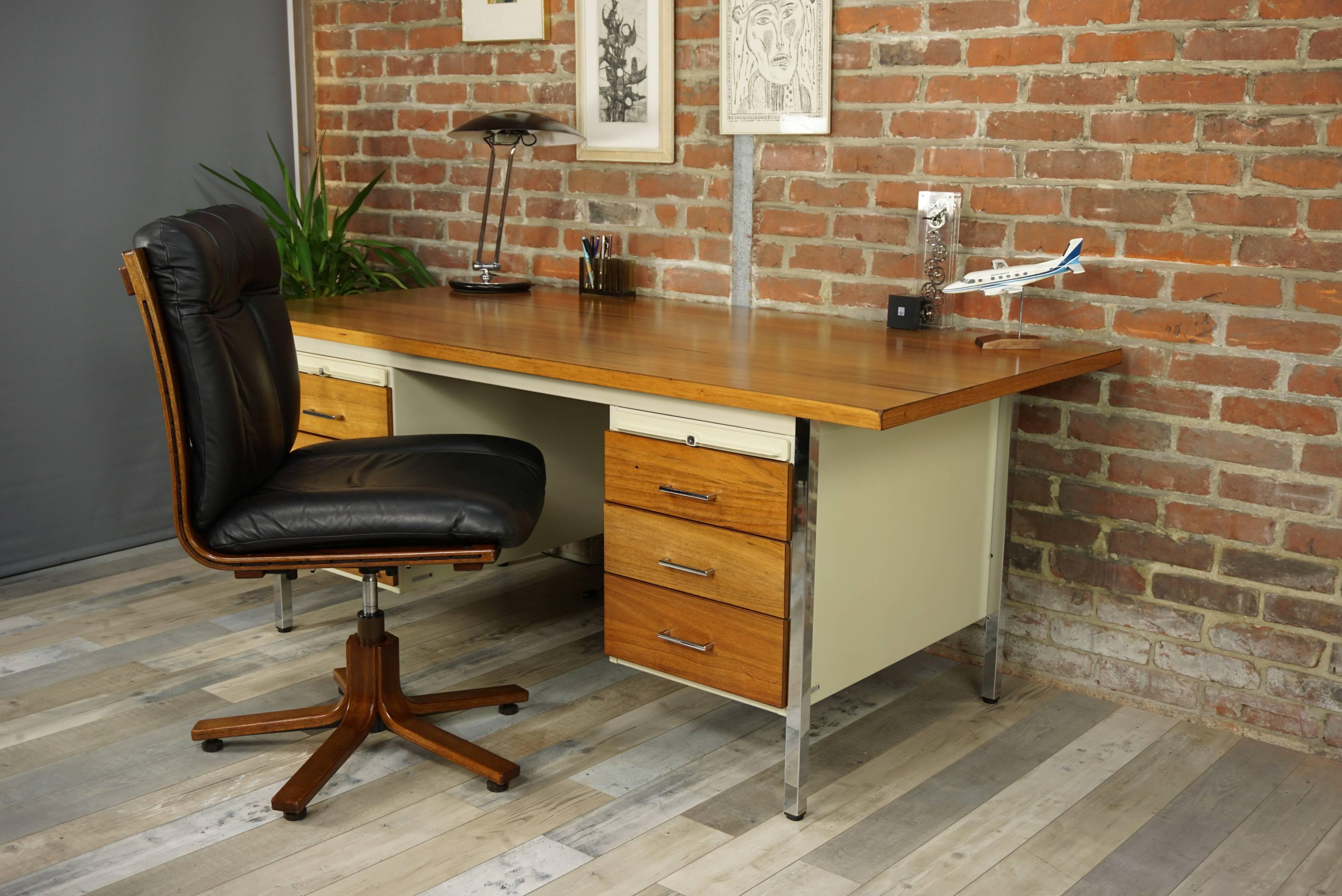 French Design Wooden and Metal Rare Executive Desk from the 1950s by Strafor 12