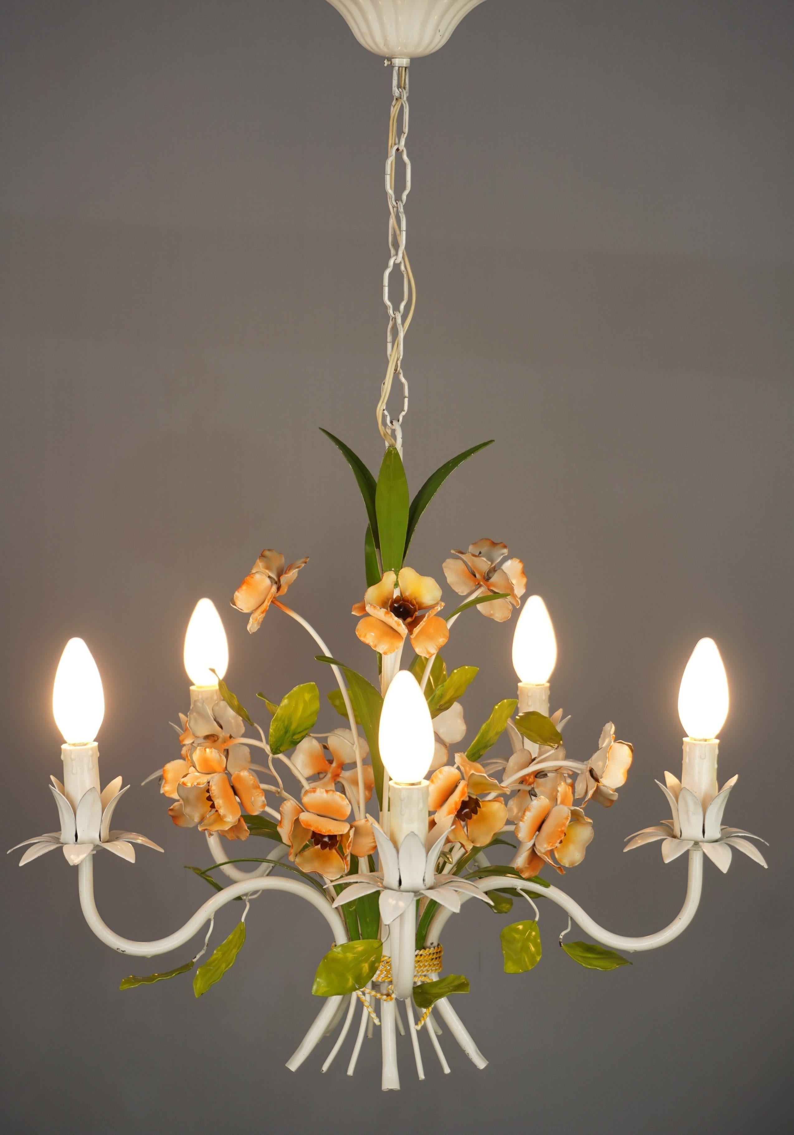 French Design Wrought Iron Flowers Chandelier 1