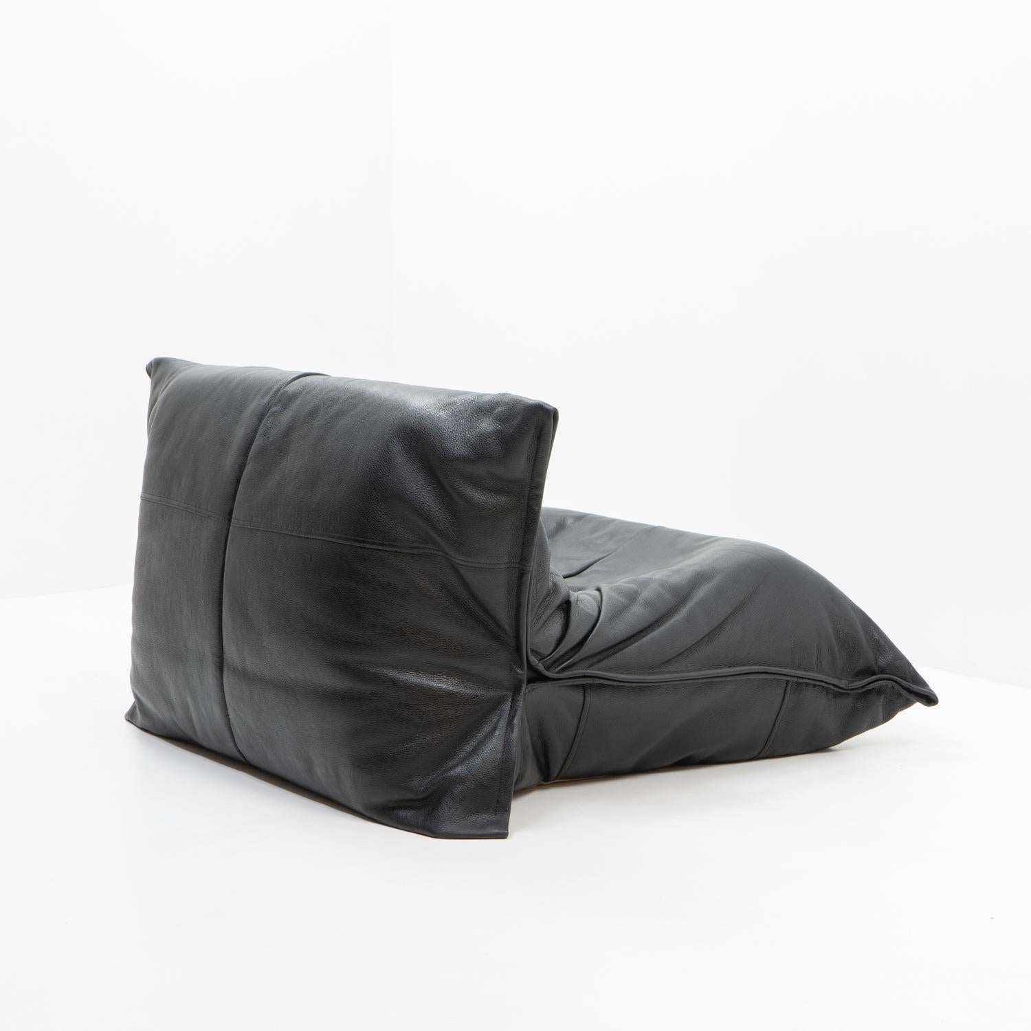 French Design Yoko Lounge Chair by Michel Ducaroy – 1980s In Good Condition In Renens, CH