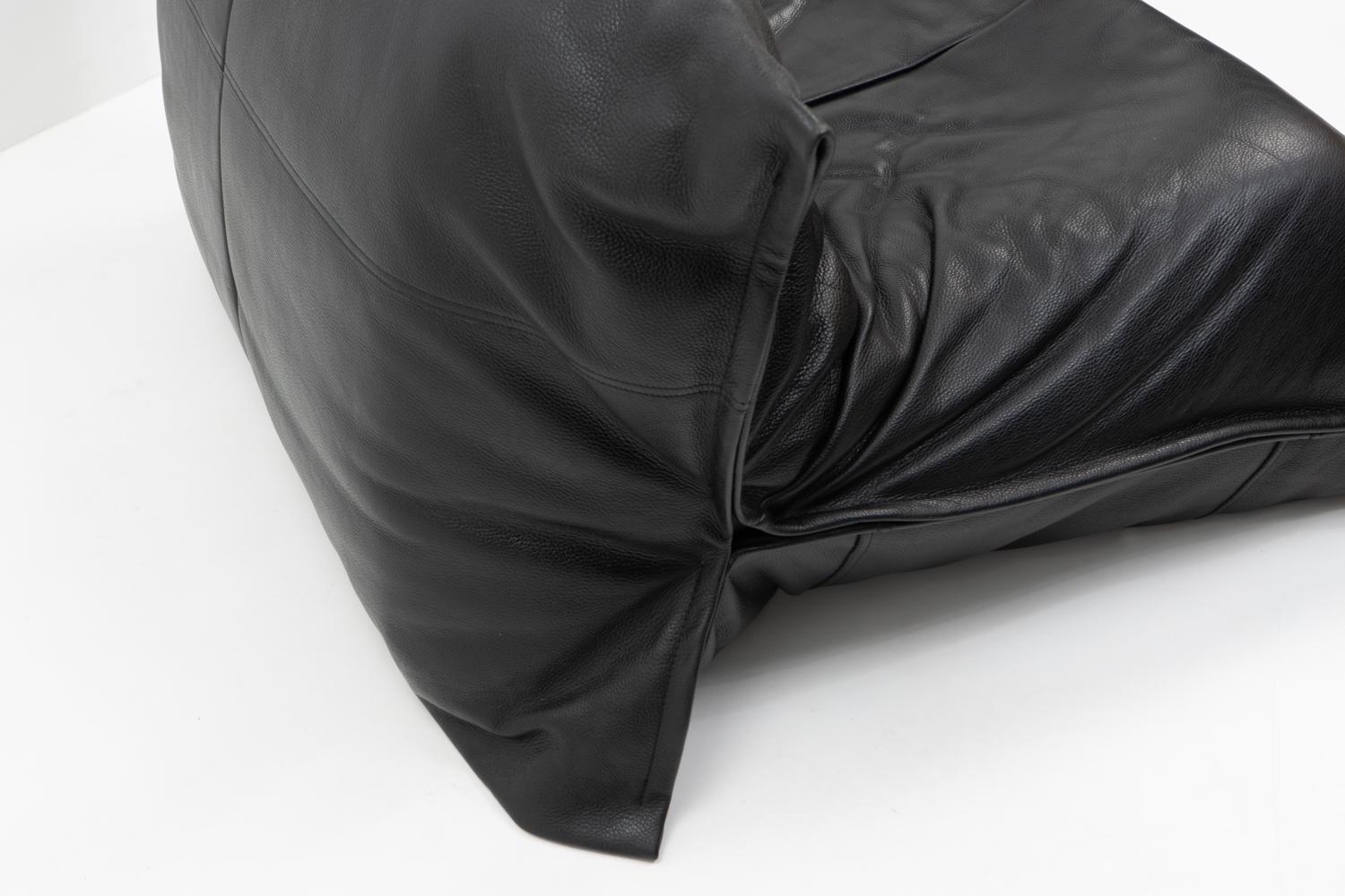 French Design Yoko Lounge Chair by Michel Ducaroy – 1980s 3