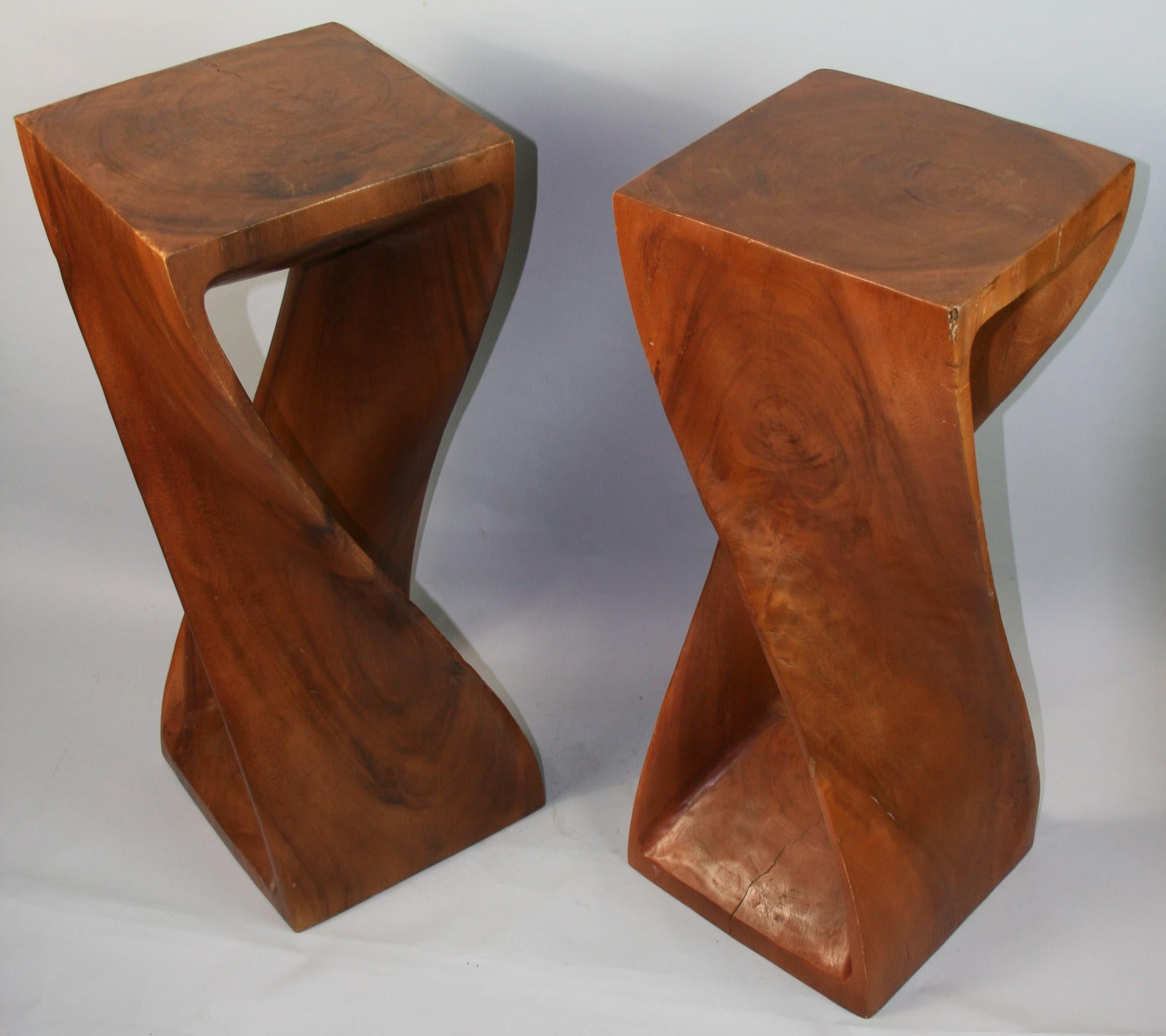 French Designer  Spiral Tables/Pedestals/ in The Style of Mathieu Mategot a Pair In Good Condition For Sale In Douglas Manor, NY