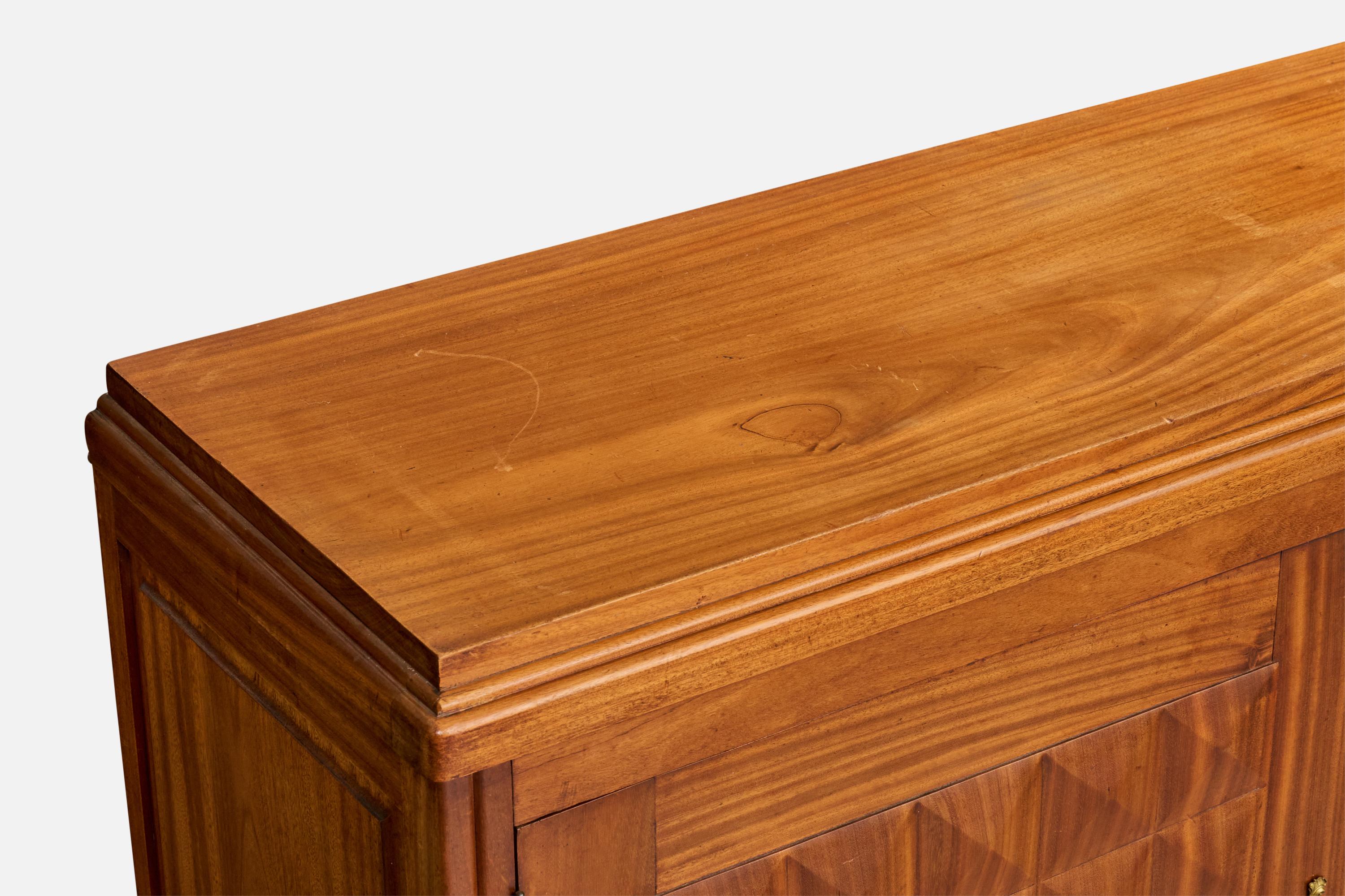 Armadio di design francese, mogano, ottone, Francia, anni '30 in vendita 2