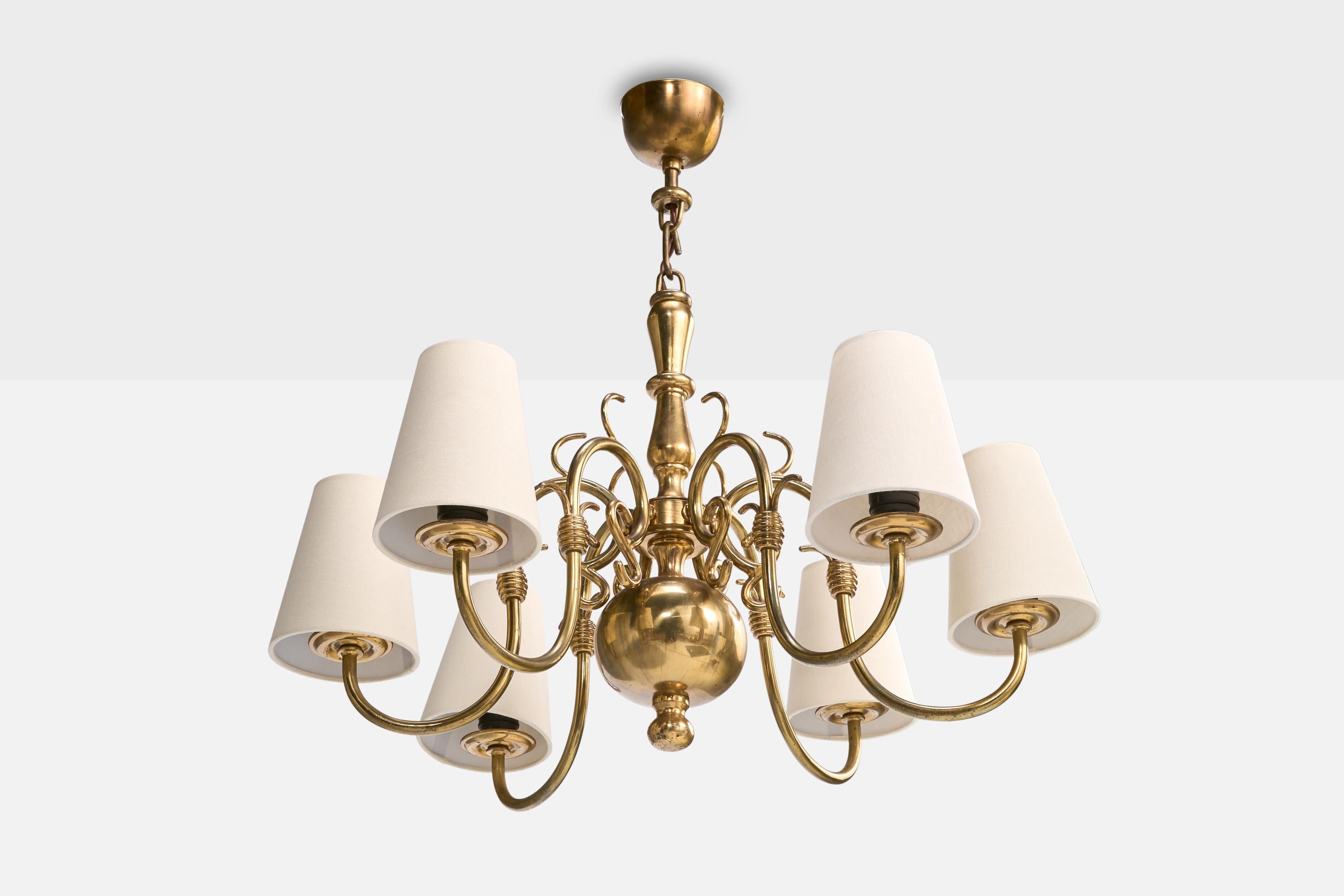 A brass and white fabric chandelier likely designed and produced in France, c. 1960s.

Overall Dimensions (inches): 24.75” H x 27” Diameter

Dimensions of Canopy: 2.75“ H x 3.75” Diameter 

Bulb Specifications: E-26 candle

Number of Sockets: