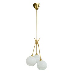 Französischer Designer, Kronleuchter, Messing, Glas, Frankreich, 1950er Jahre