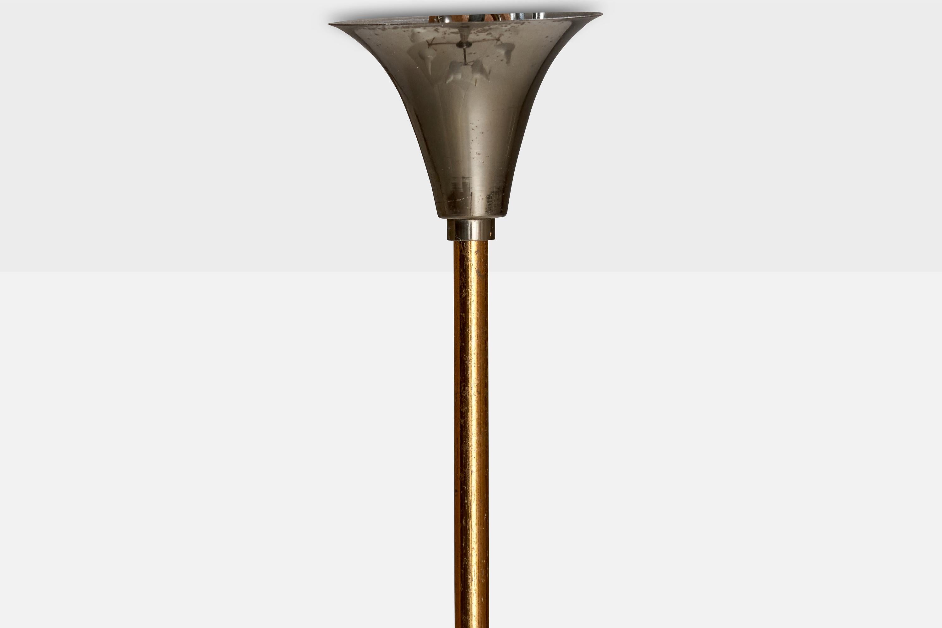 Lampadario di design francese, ottone, metallo, vetro, Francia, anni '50 in vendita 3