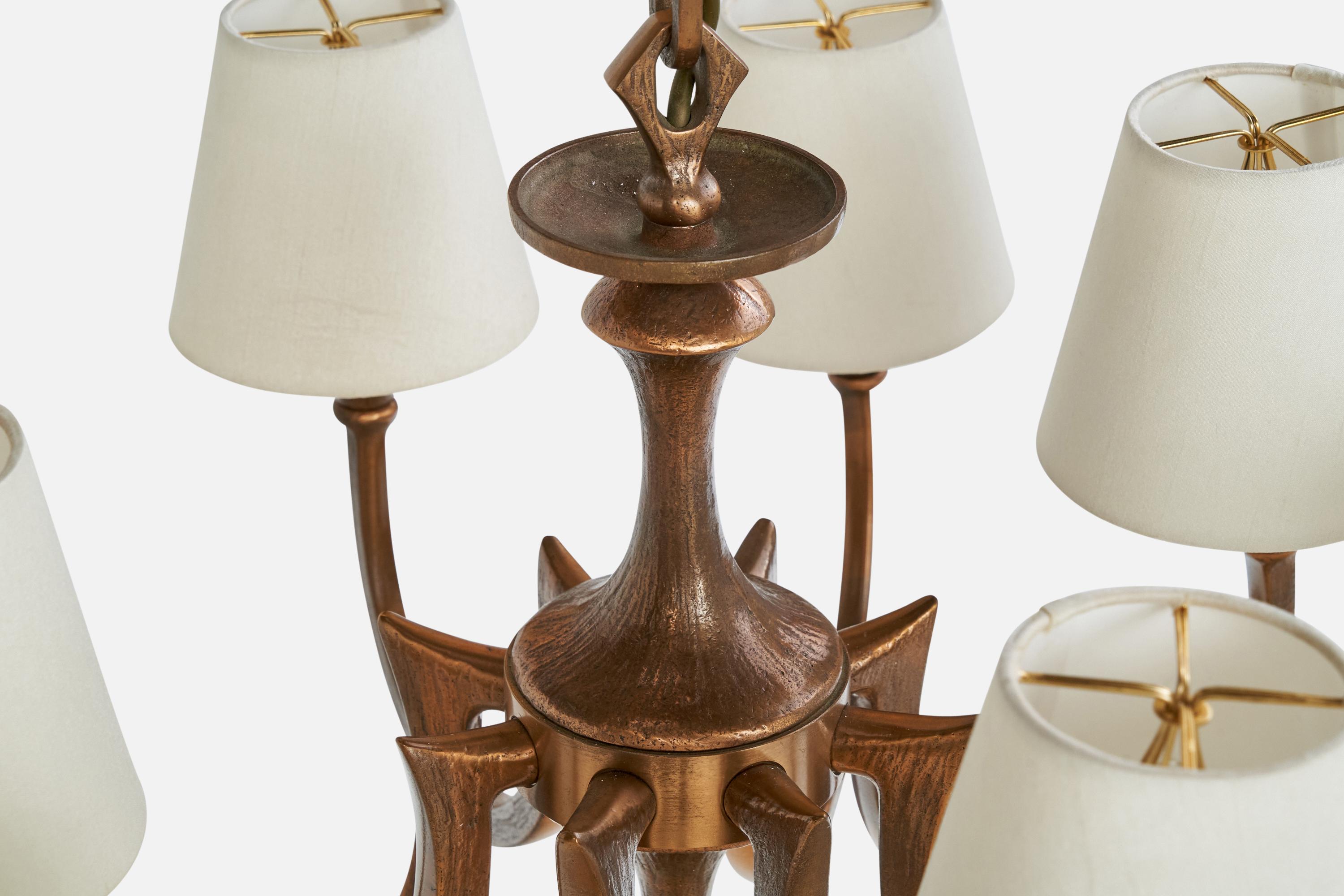Designer francese, lampadario, bronzo, tessuto, Francia, anni '50 in vendita 3