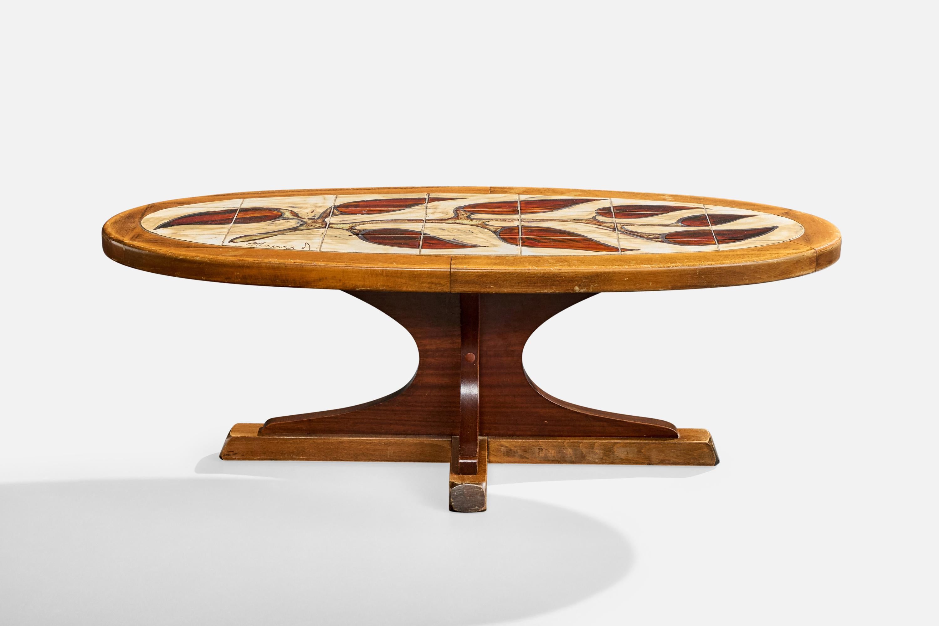 Französischer Designer, Couchtisch, Holz, Keramik, Frankreich, 1970er (Moderne der Mitte des Jahrhunderts) im Angebot