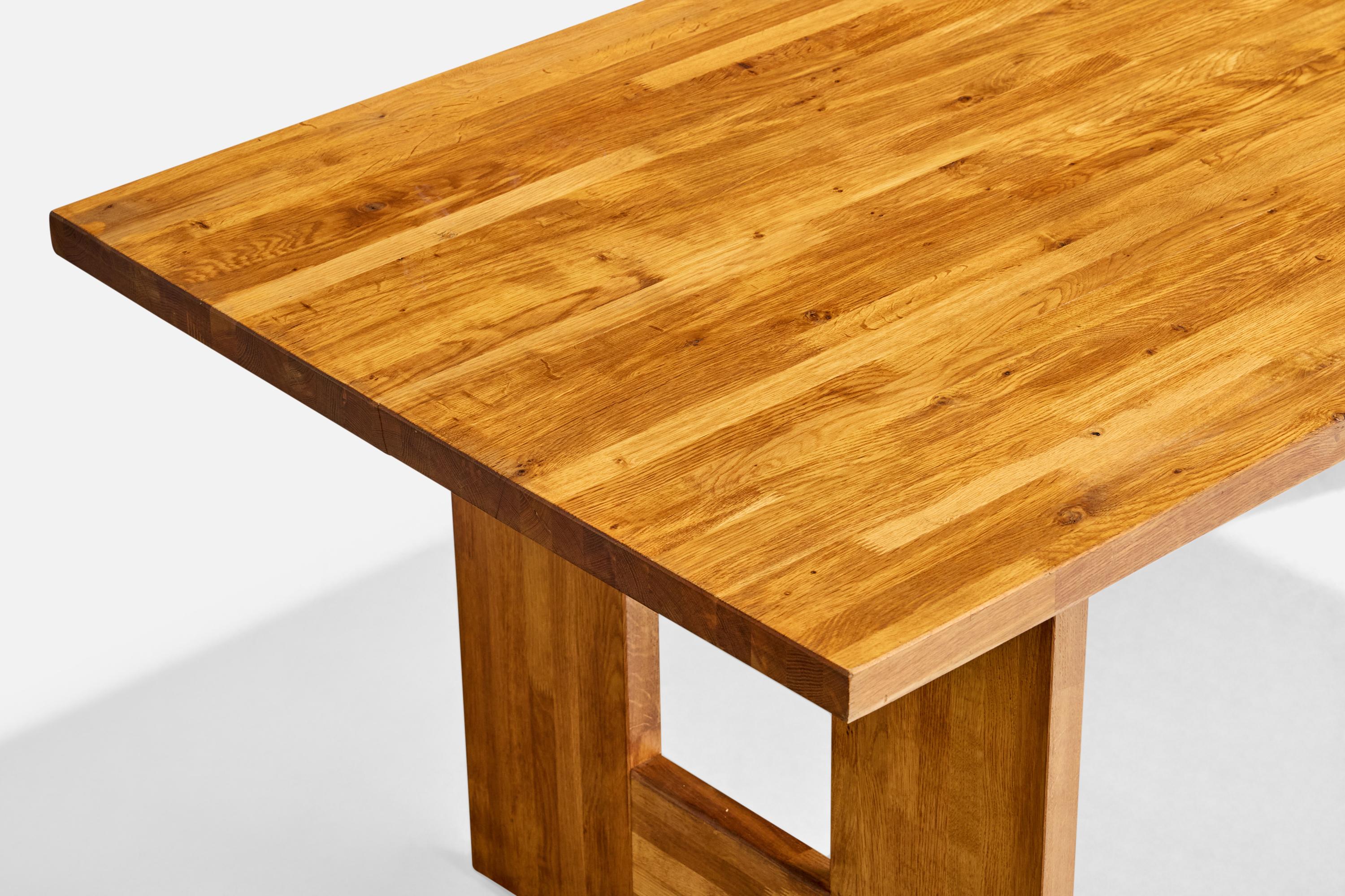 Tavolo da pranzo di design francese, legno, Francia, anni '80 in vendita 1