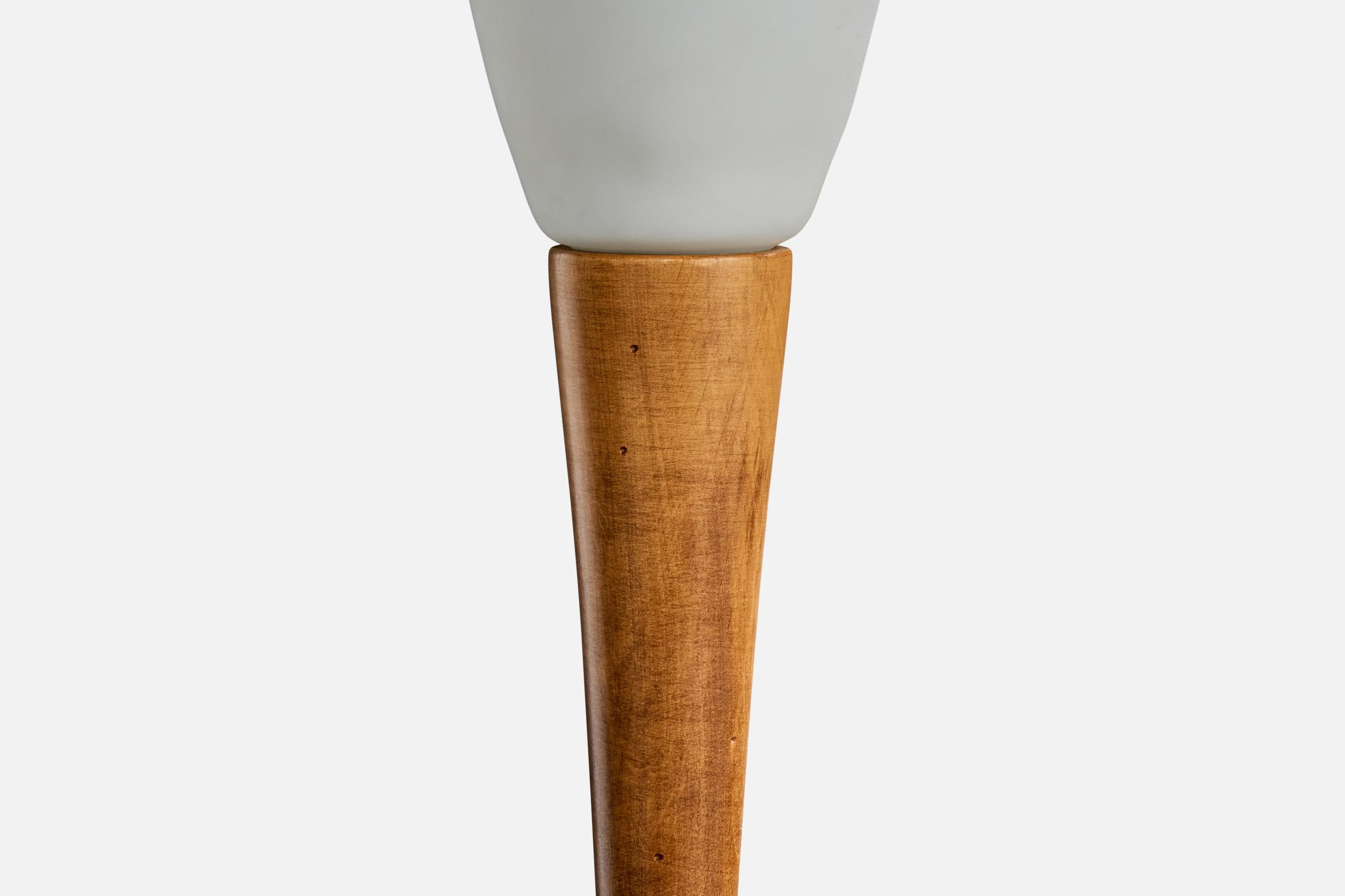 Français Lampadaire de designer français, Wood, verre, France, années 1960 en vente