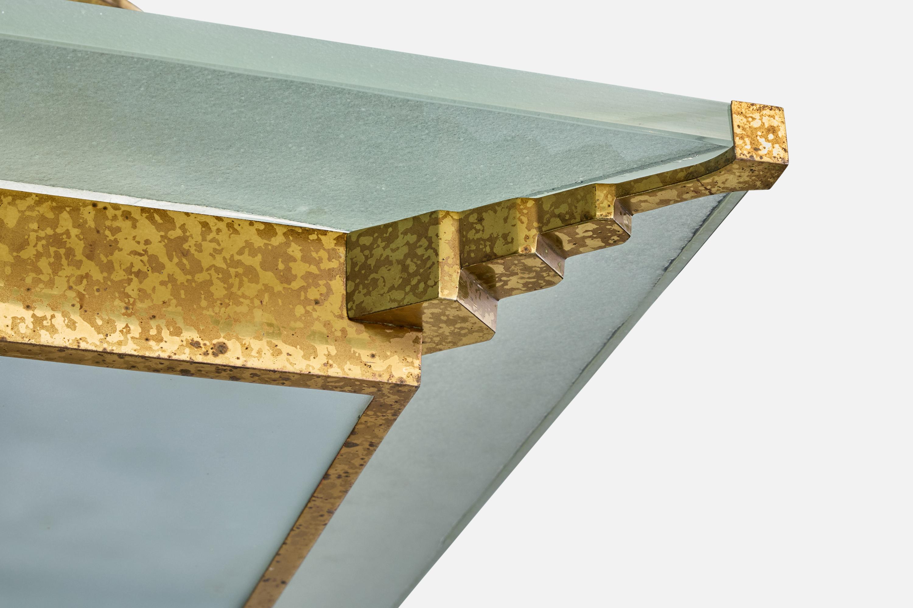 Metà XX secolo Designer francese, lampada a sospensione, ottone, vetro, Francia, anni '1930 in vendita