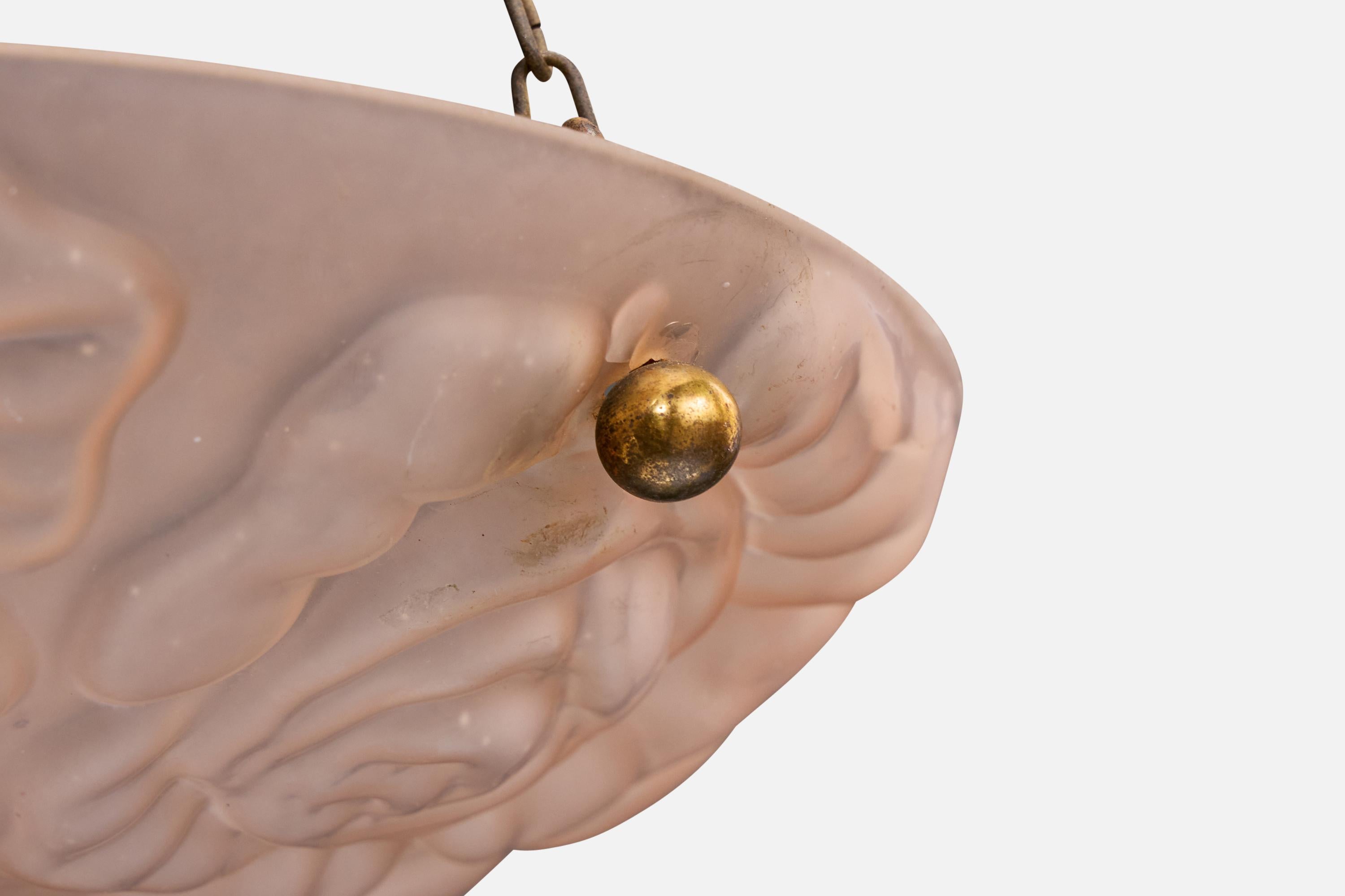 Designer francese, lampada a sospensione, ottone, vetro, Francia, anni '1930 in vendita 1