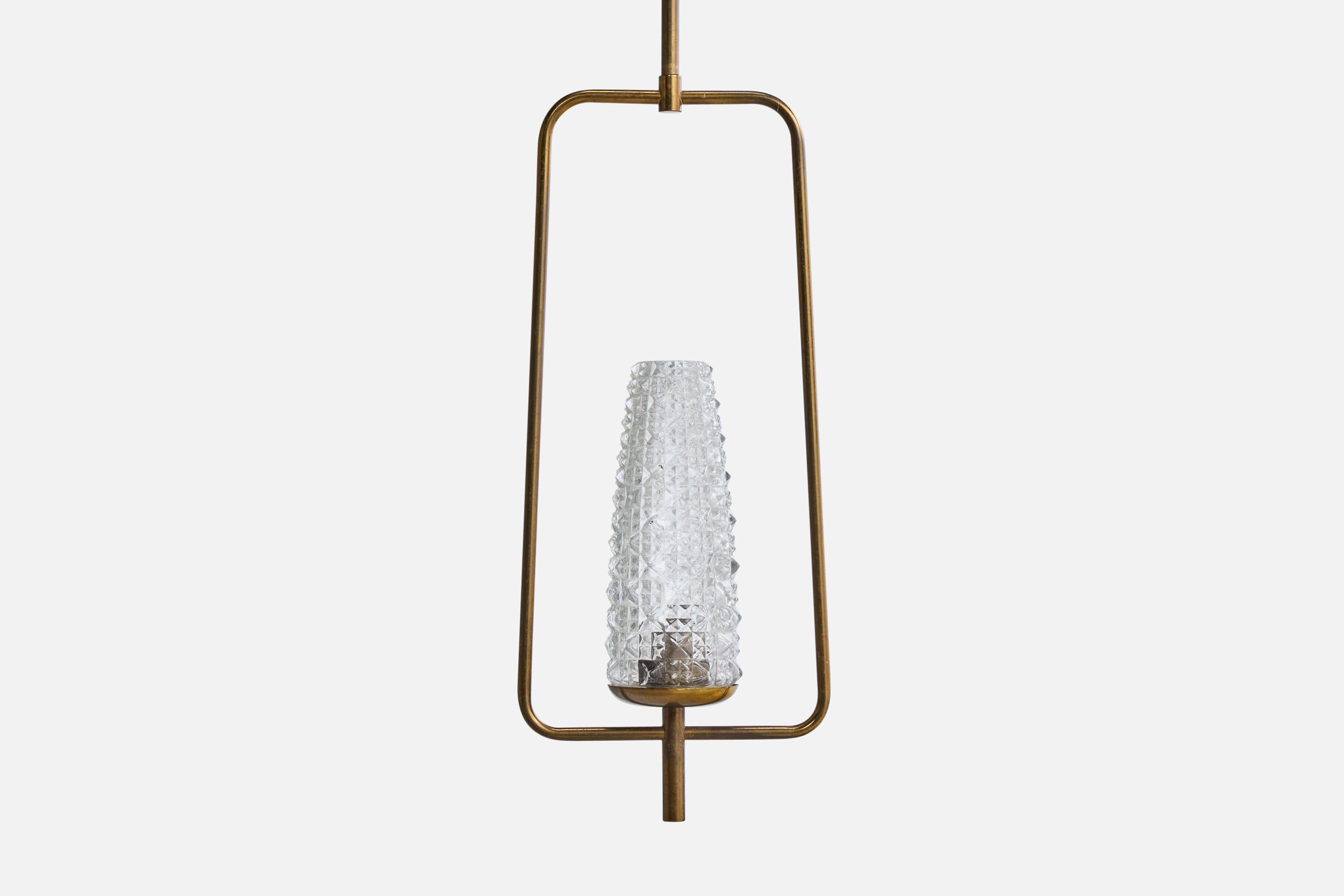 Designer francese, lampada a sospensione, ottone, vetro, Francia, anni '50 In condizioni buone in vendita a High Point, NC