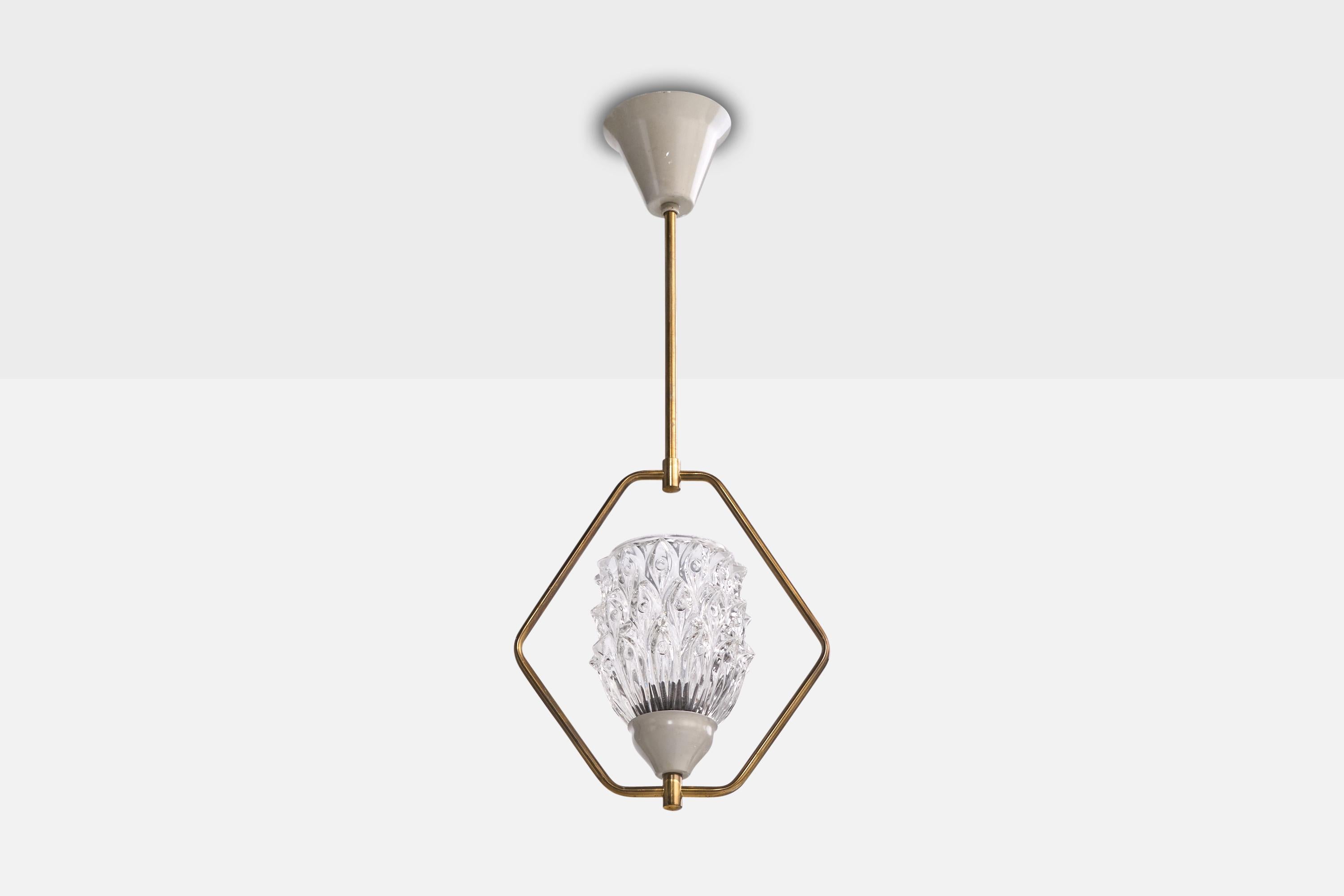 A brass, glass and white-lacquered metal pendant light likely designed and produced in France, c. 1950s.

Overall Dimensions (inches): 23” H x 9” W x 4.5” D

Dimensions of Canopy: 3.25“ H x 4” Diameter 

Stem length: 11” H

Bulb Specifications: E-26