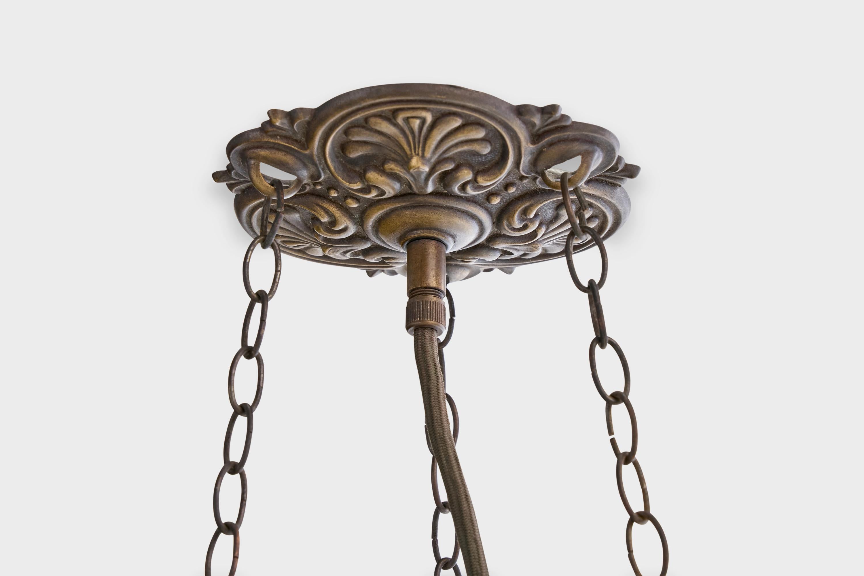 Designer francese, lampada a sospensione, vetro, ottone, Francia, anni '30 in vendita 1