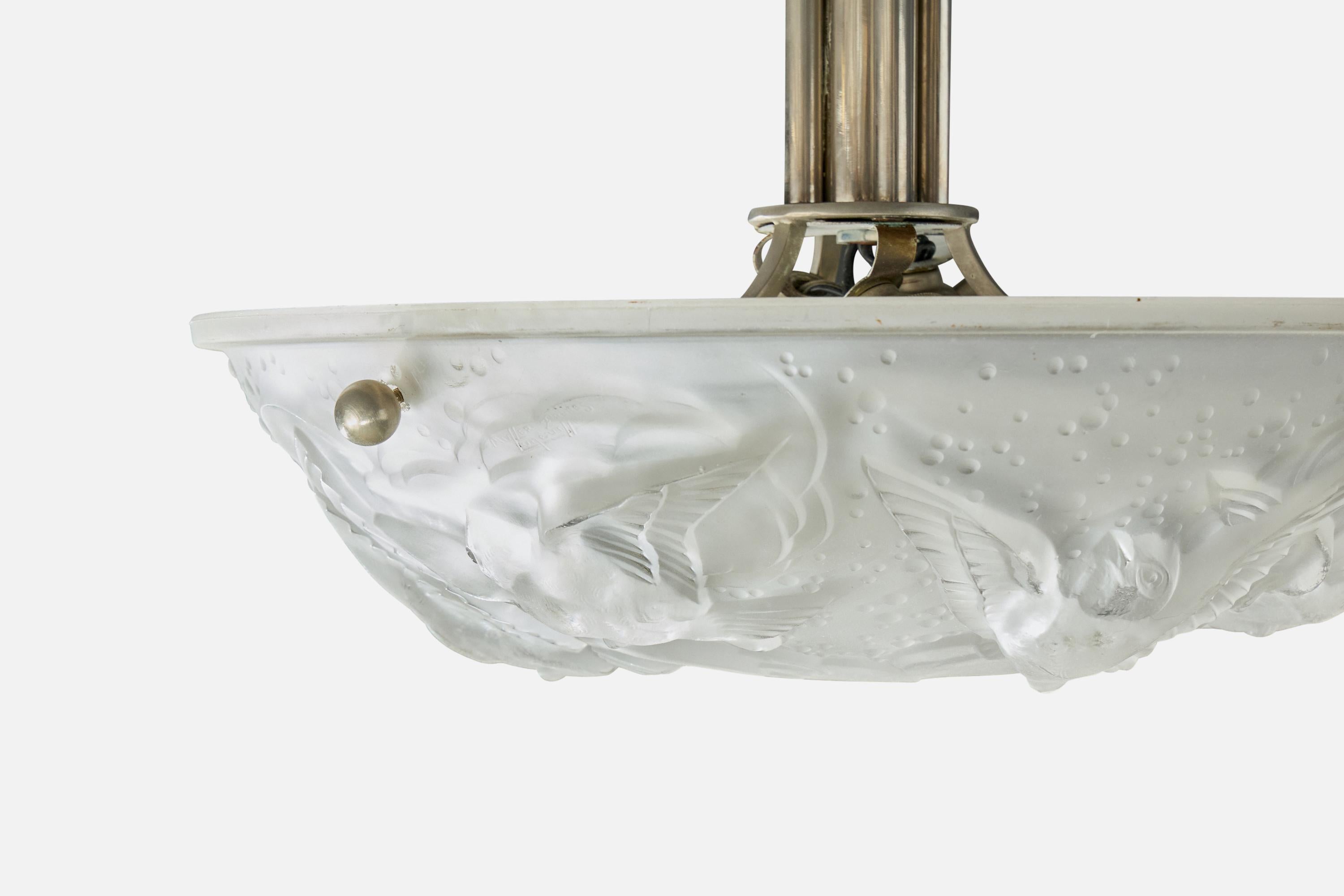 Metallo Designer francese, lampada a sospensione, vetro, metallo, Francia, anni '1930 in vendita