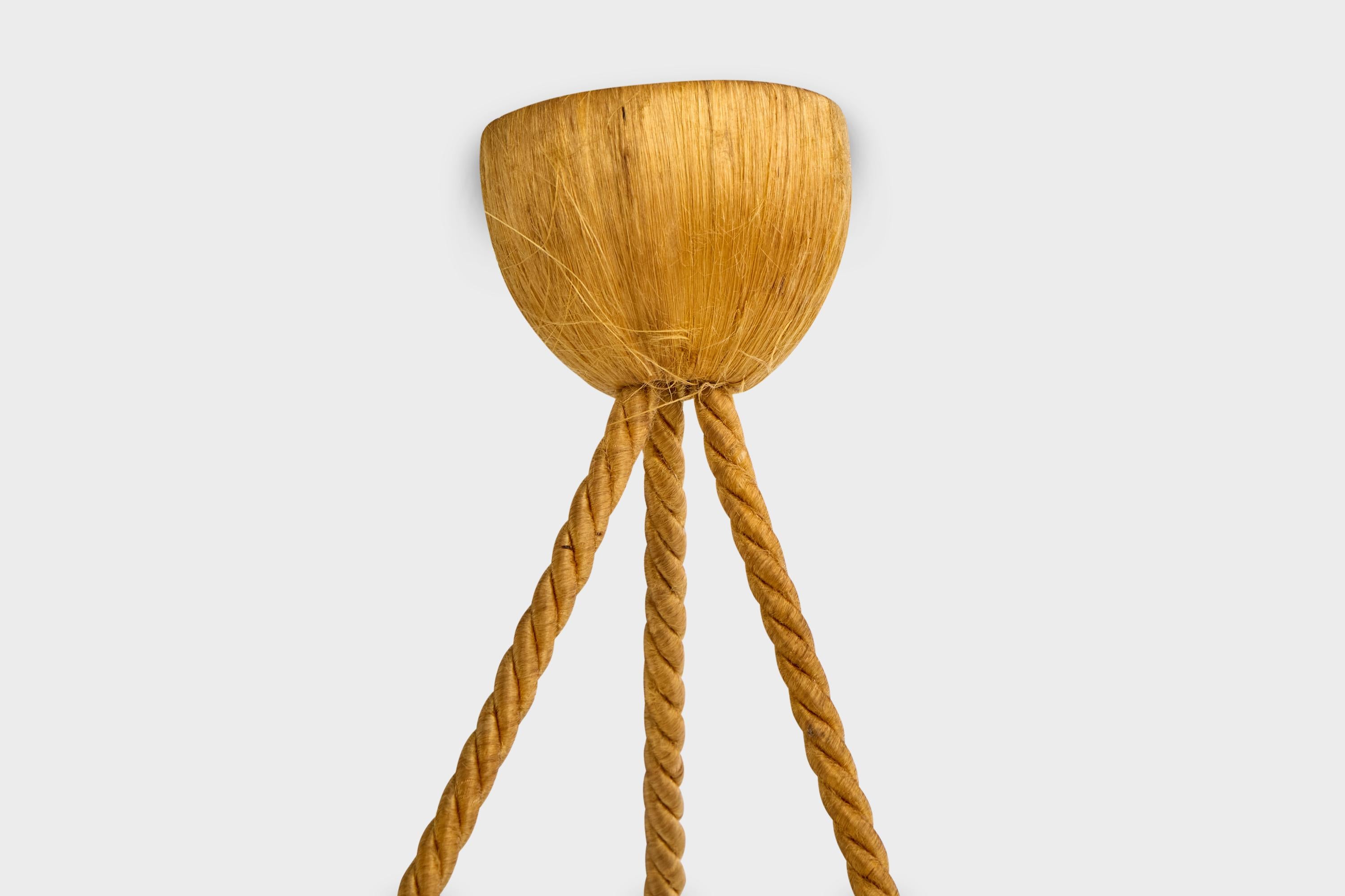 Francese Designer francese, lampada a sospensione, vetro, corda, Francia, anni '1930 in vendita