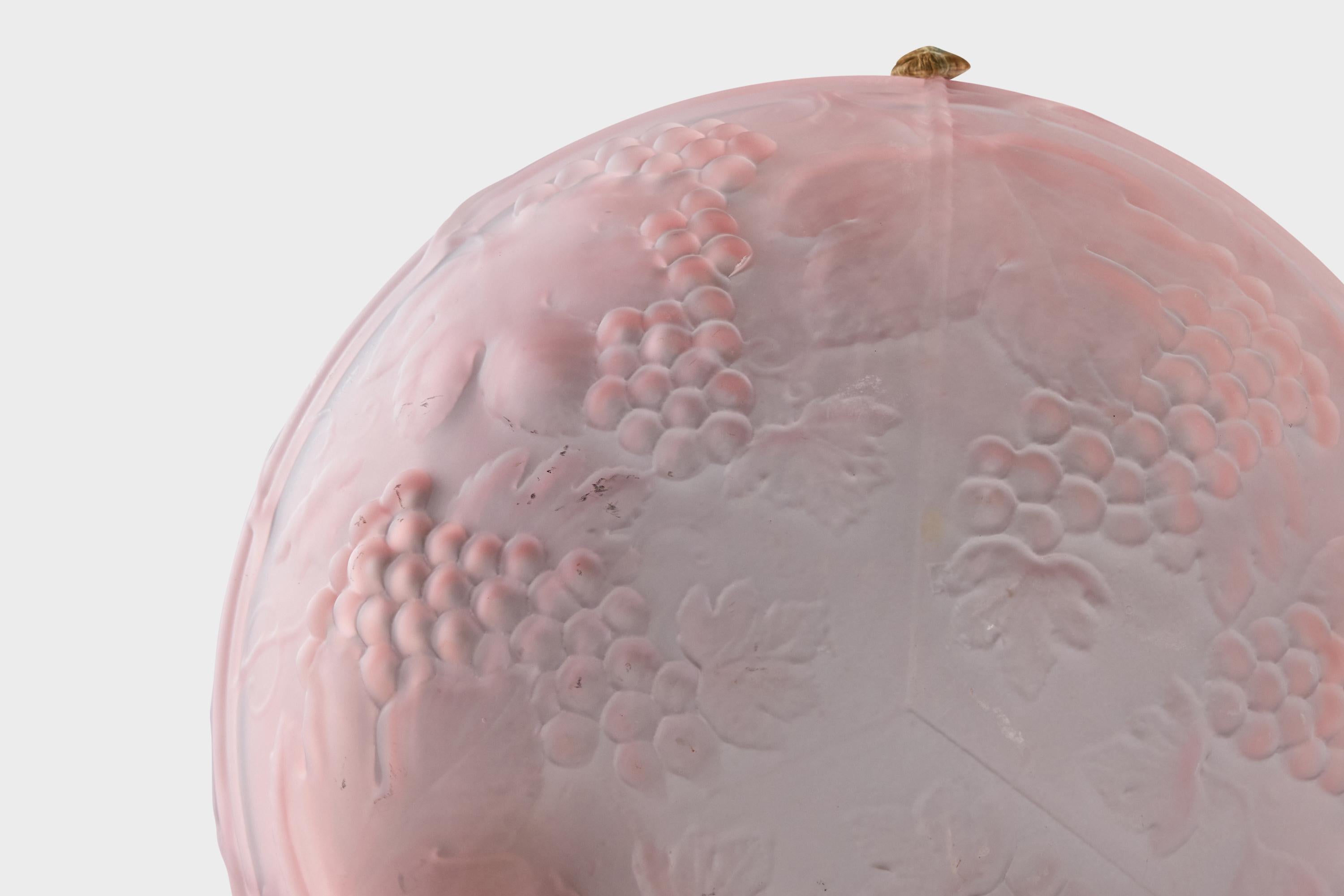 Metà XX secolo Designer francese, lampada a sospensione, vetro, corda, Francia, anni '1930 in vendita