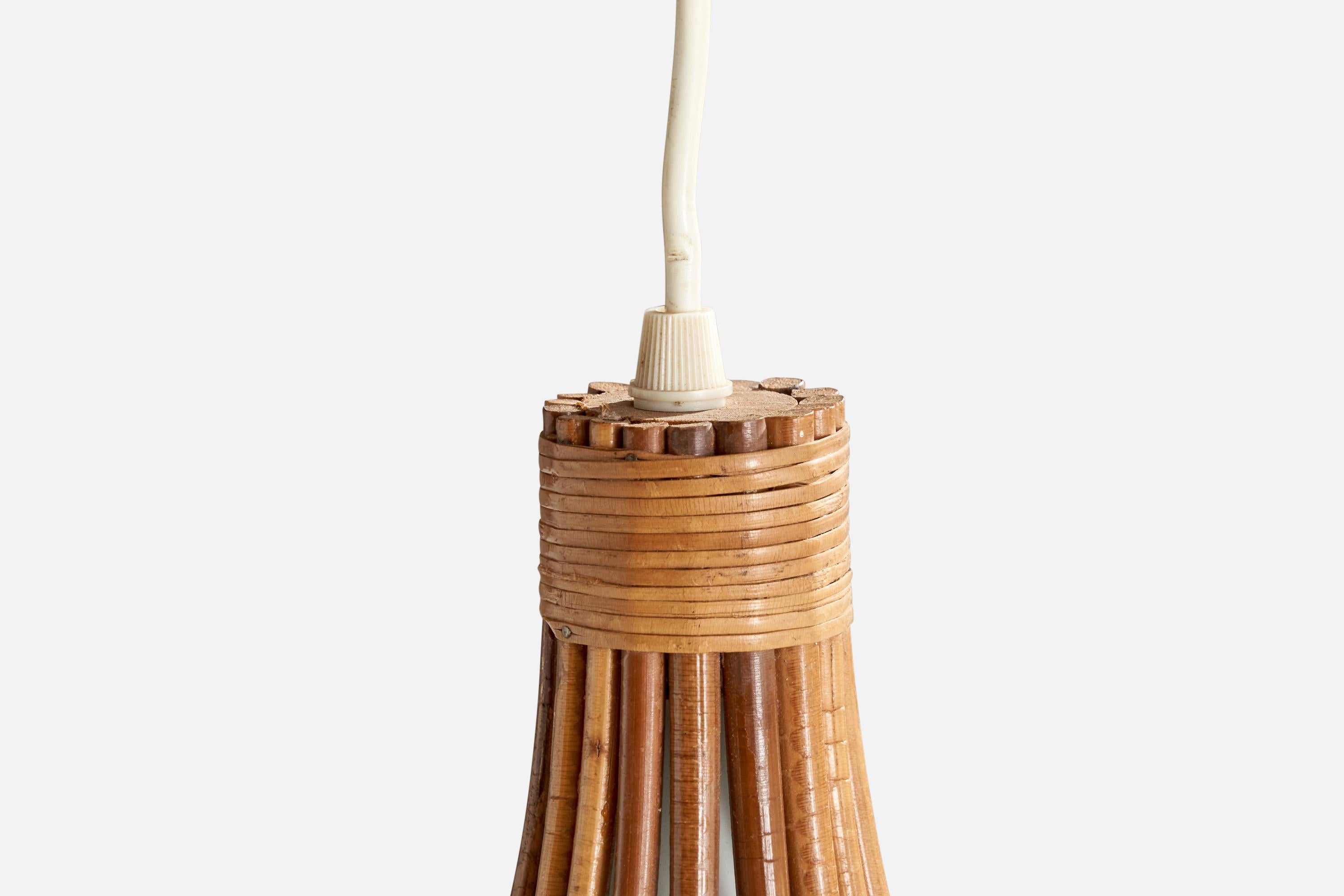 French Designer, Pendant Light, Rattan, Glass, France, 1960s For Sale 2