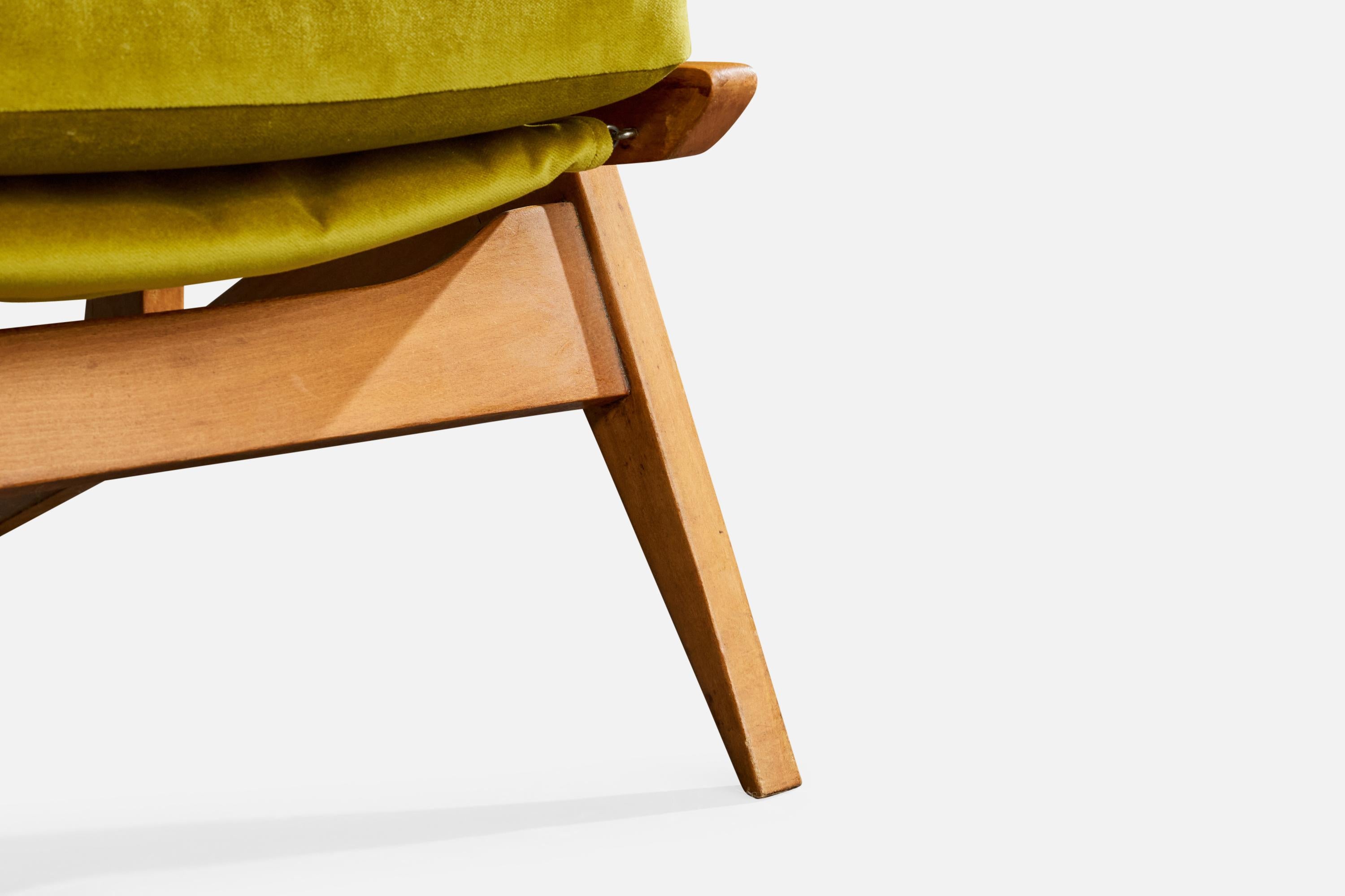 Designer français, chaise longue à bascule, Wood, velours, France, années 1950 en vente 5