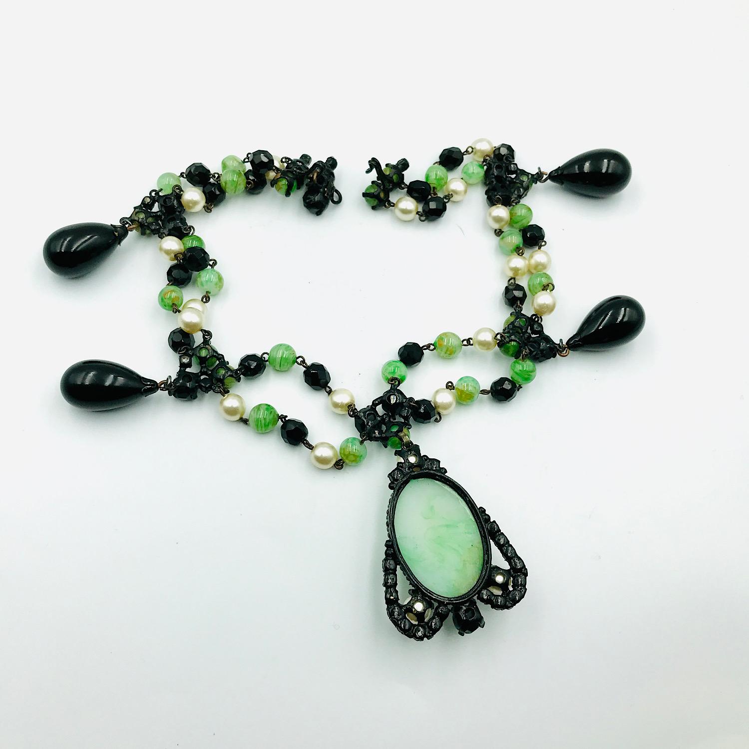 Lo stilista francese Roger Scemama per Christian Dior Collana 1950s in vendita 1