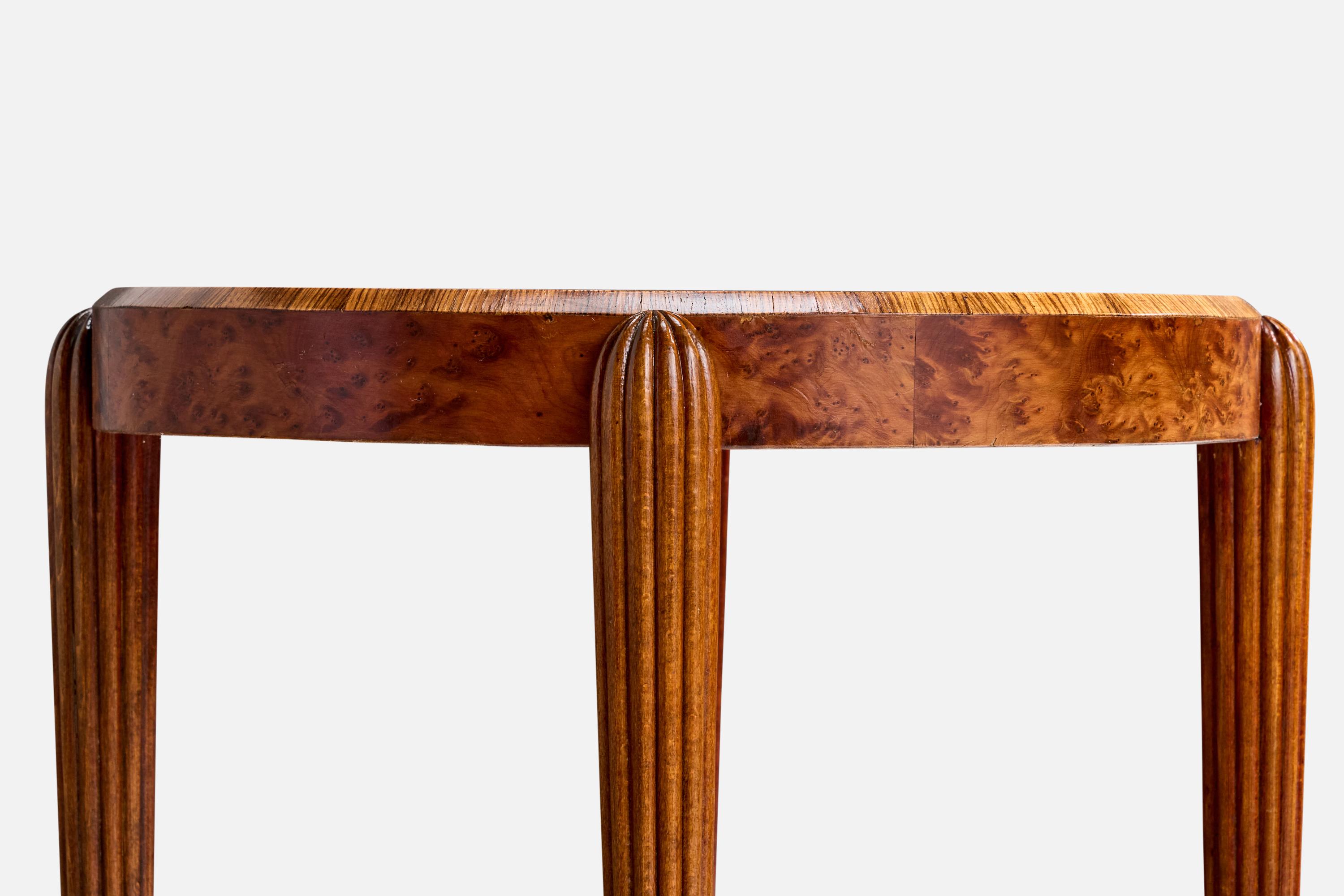 French Designer, Side Table, Cedar, Burl, France, 1920s For Sale 1