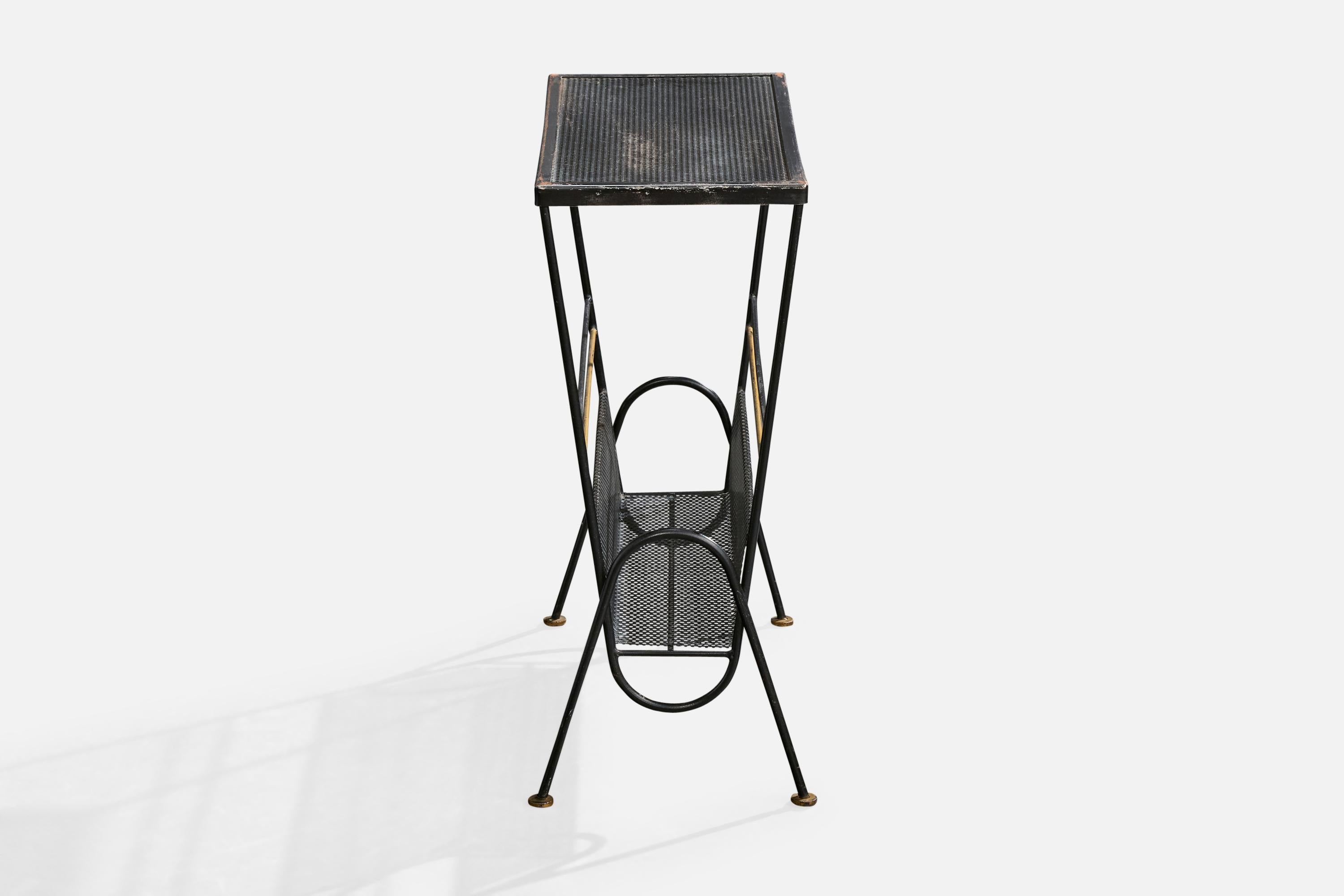 Tavolino di design francese, metallo, ottone, Francia, anni '50 In condizioni discrete in vendita a High Point, NC