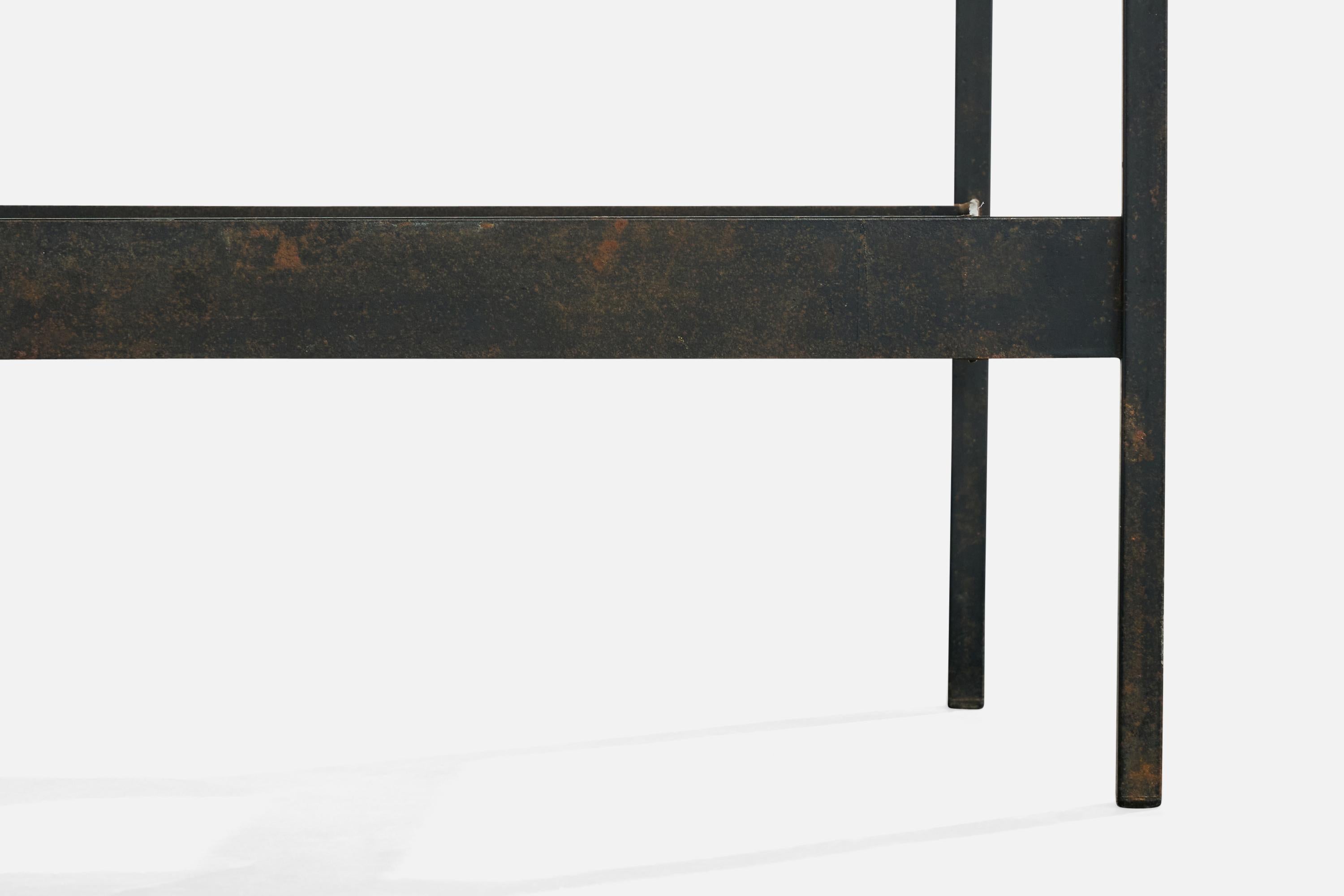 Französischer Designer, Beistelltisch, Metall, Glas, Messing, Frankreich, 1960er Jahre im Angebot 4