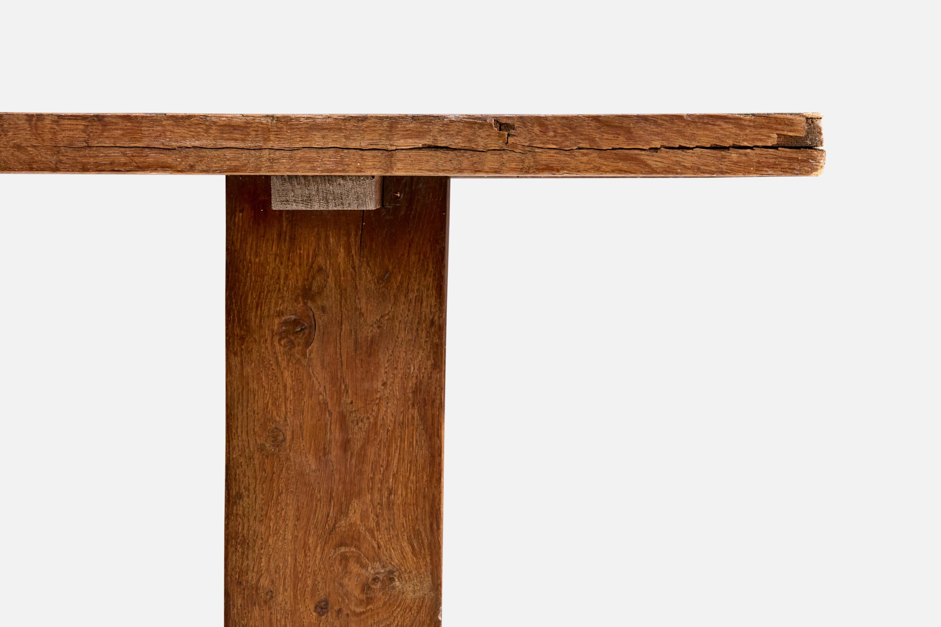 Diseñador francés, Mesa auxiliar, Roble, Francia, Años 30 en Bueno estado para la venta en High Point, NC