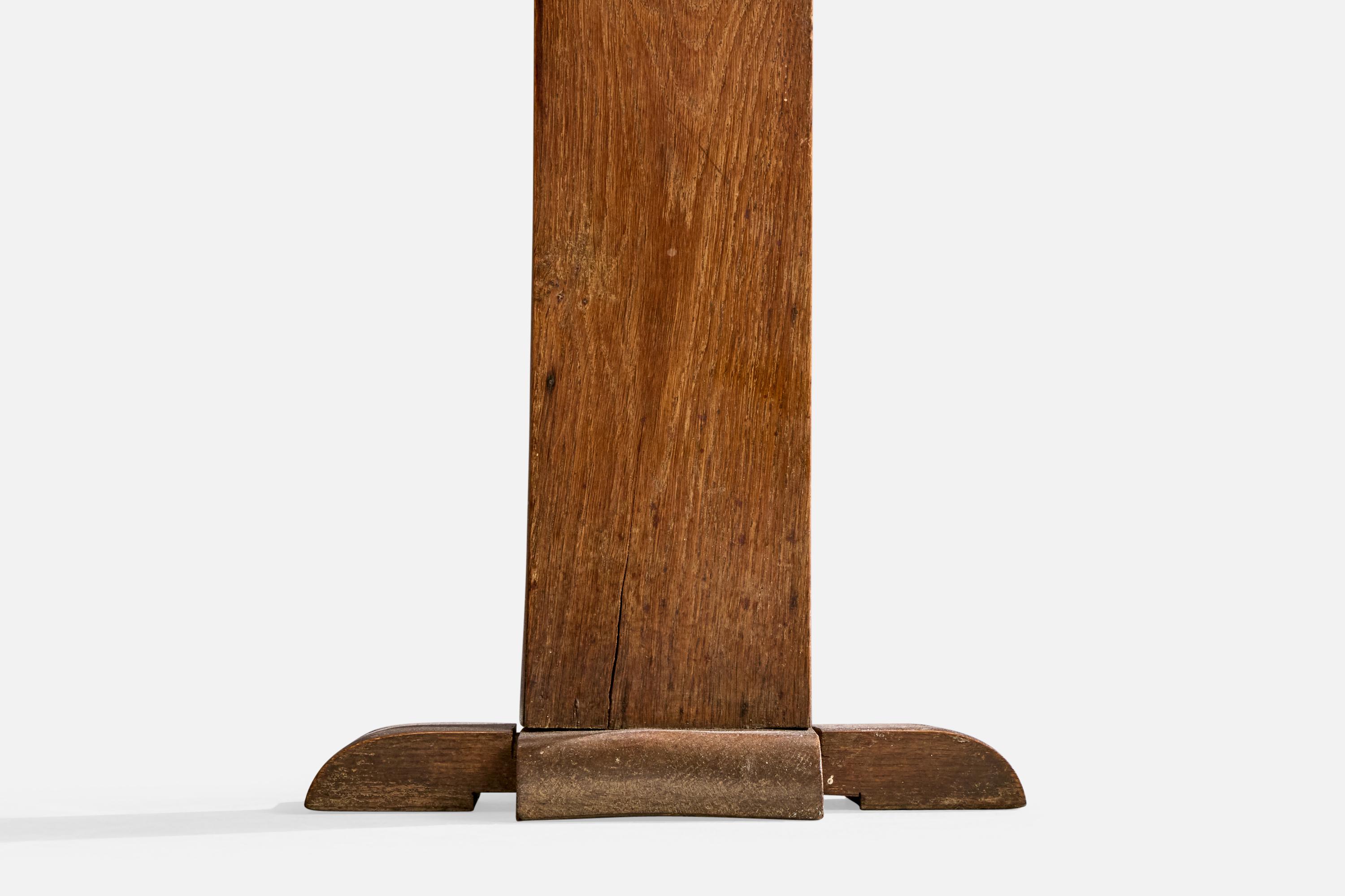 Diseñador francés, Mesa auxiliar, Roble, Francia, Años 30 Madera en venta
