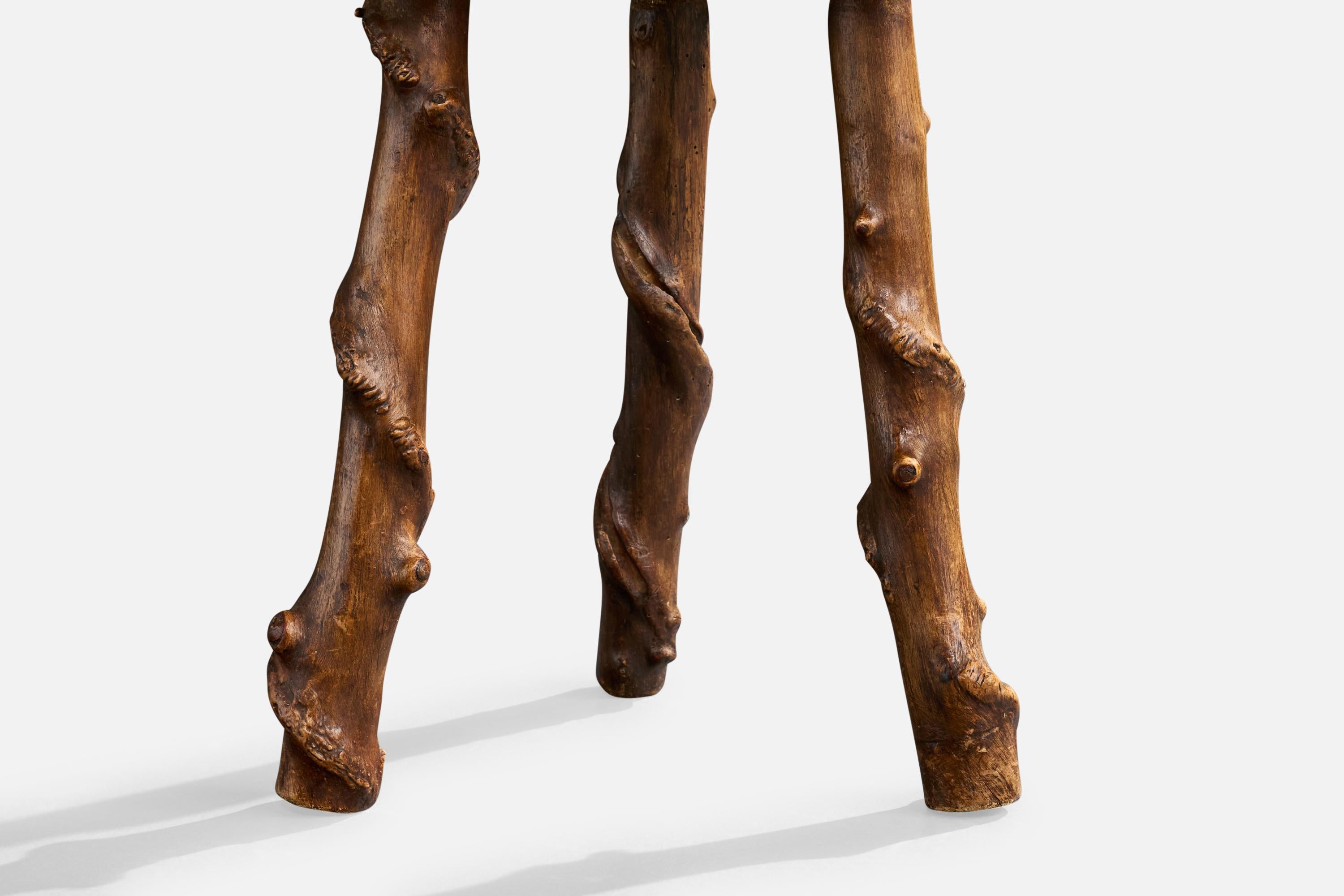Designer français, table d'appoint, Wood, France, années 1940 en vente 1