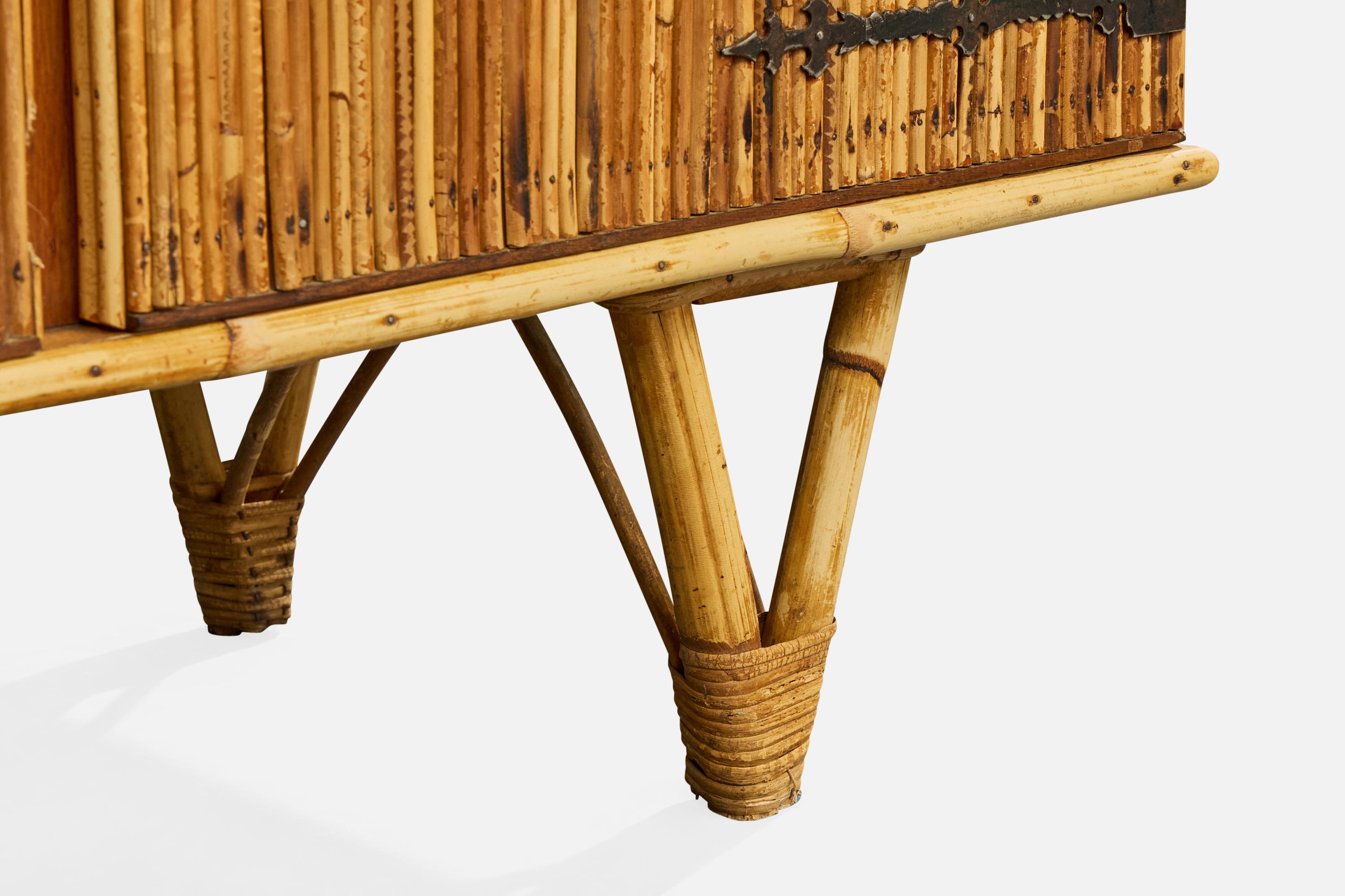 French Designer, Sideboard, Bamboo, Rattan, Iron, France, 1950s en vente 4