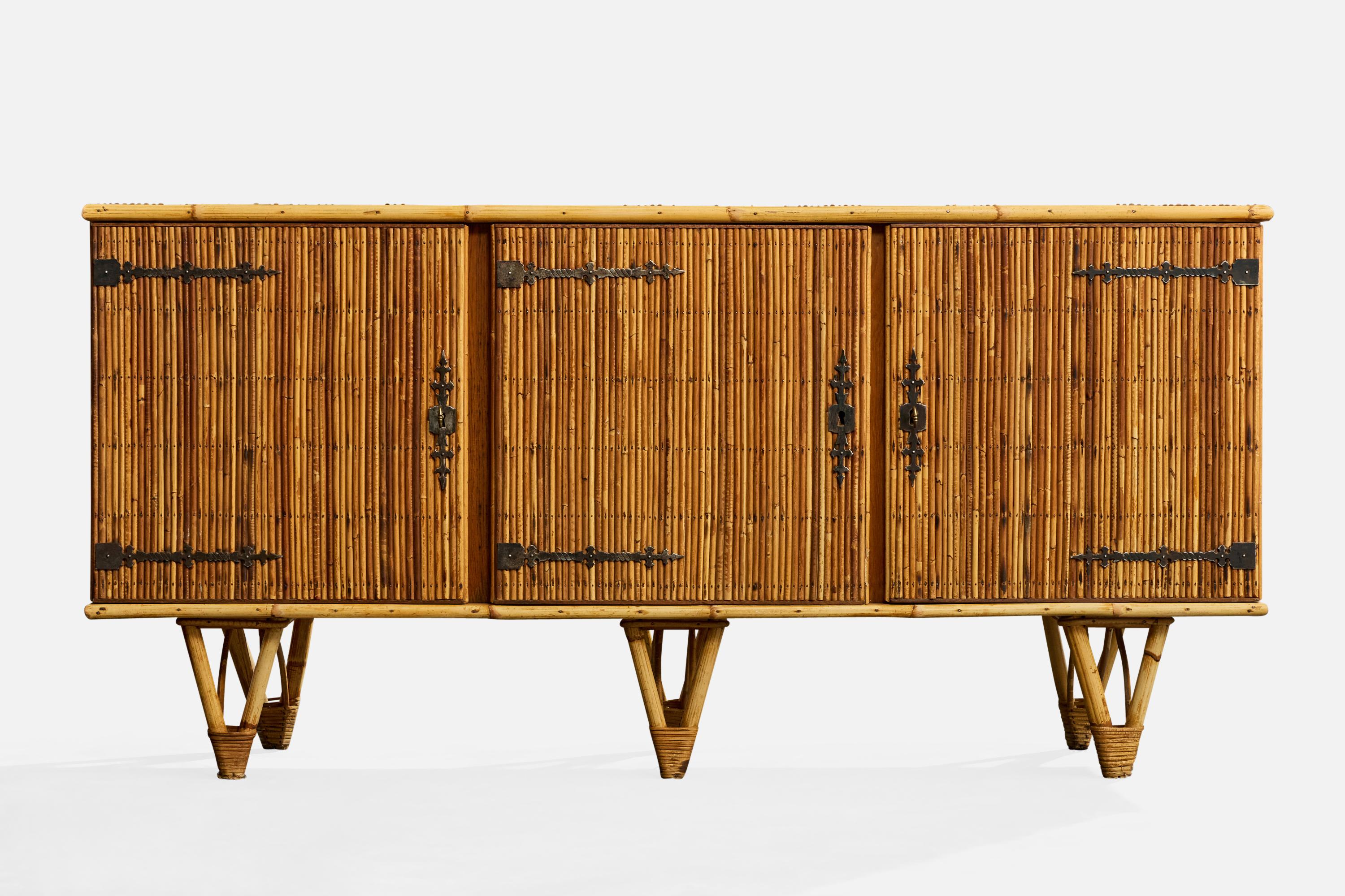 Milieu du XXe siècle French Designer, Sideboard, Bamboo, Rattan, Iron, France, 1950s en vente
