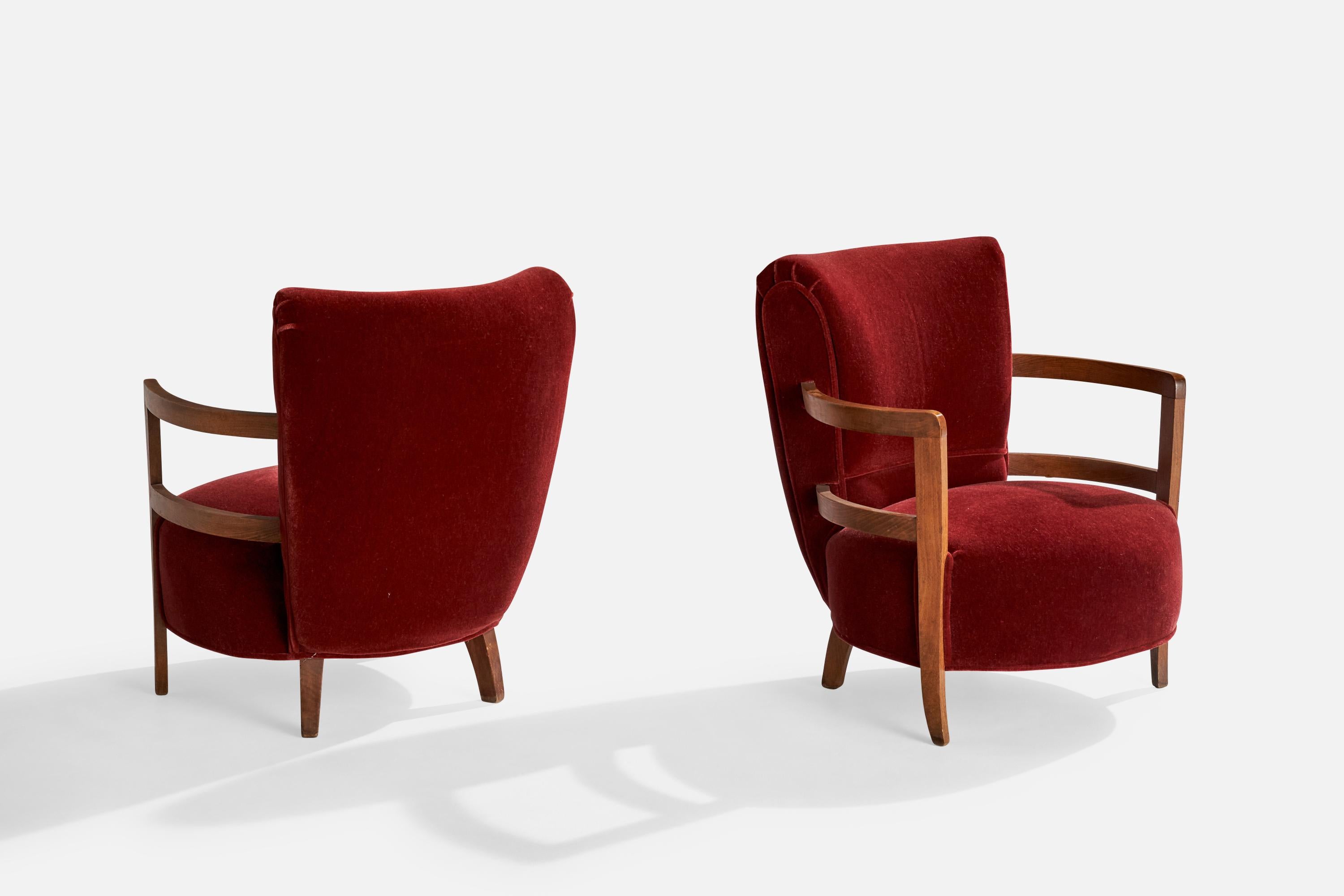 French Designer, Small Lounge Chairs, Oak, Velvet, France, 1930s In Good Condition In High Point, NC