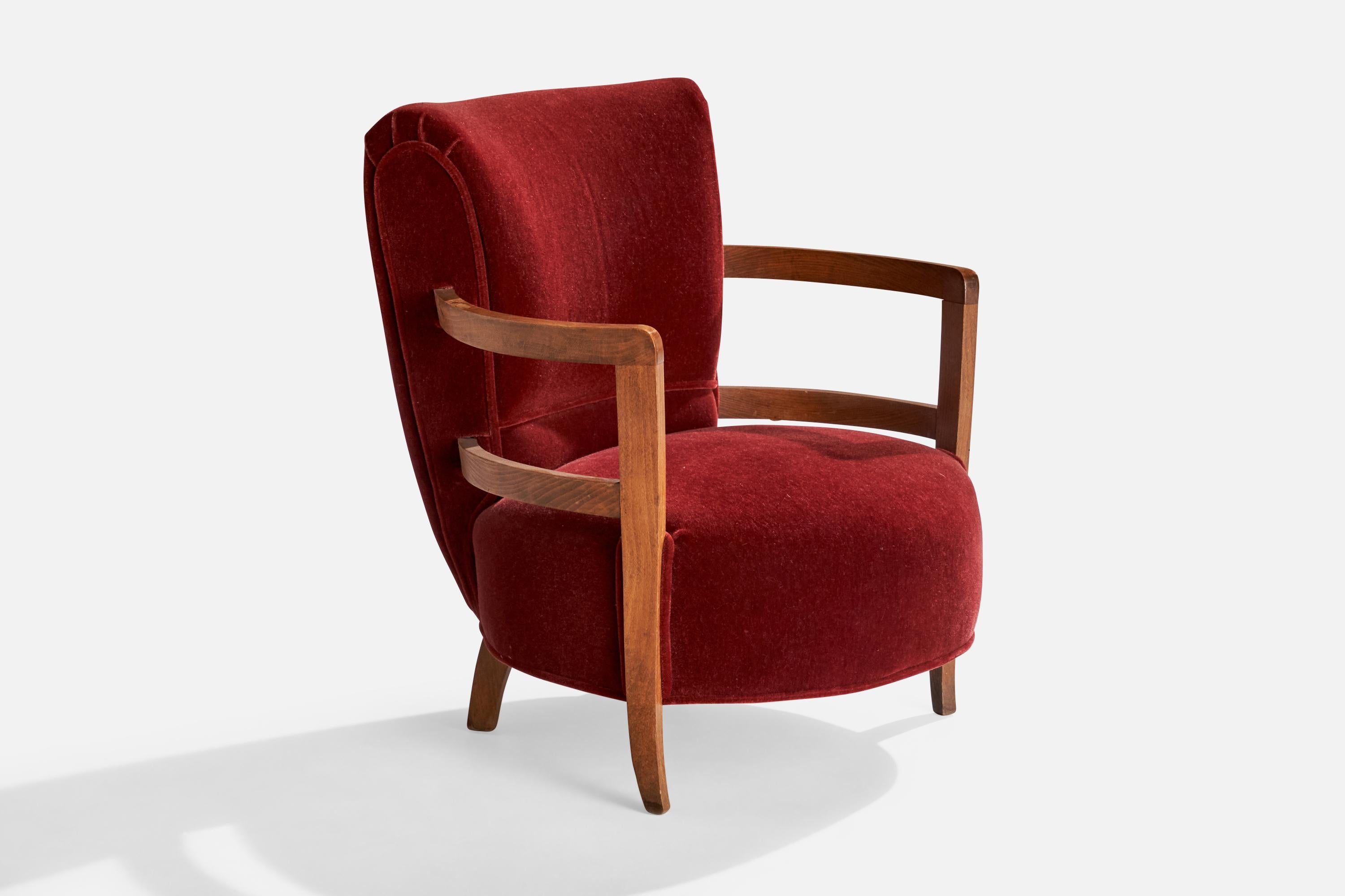 Mid-20th Century French Designer, Small Lounge Chairs, Oak, Velvet, France, 1930s
