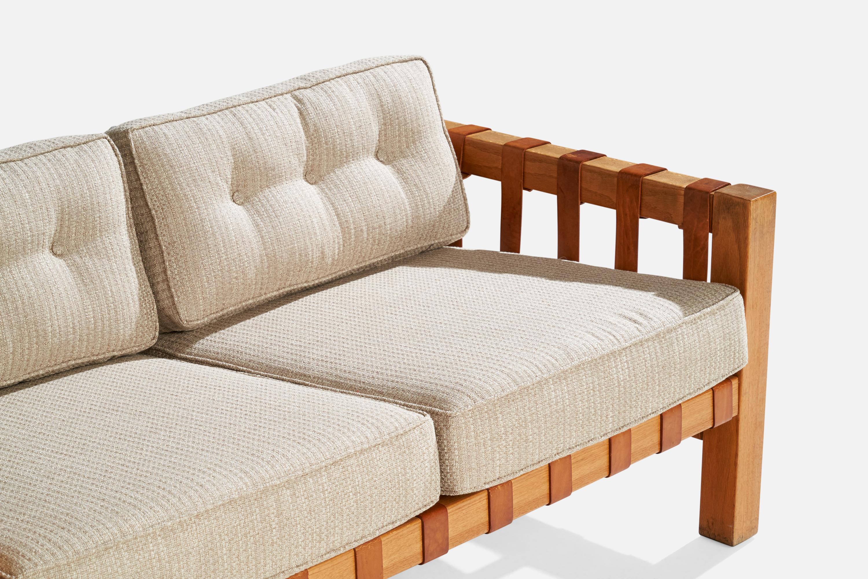 Designer français, Canapé, chêne, cuir, tissu, France, 1970 en vente 7