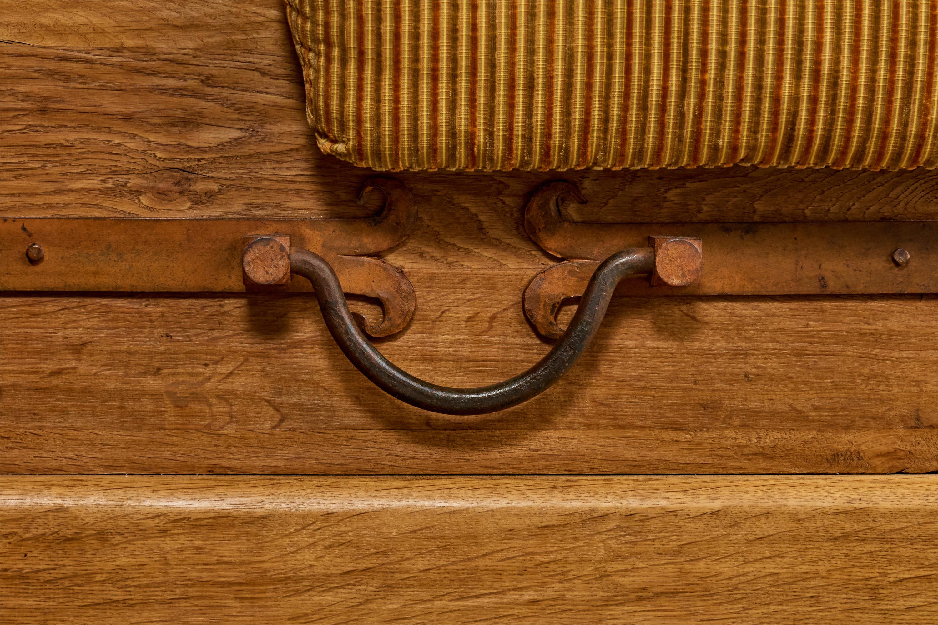 Divano di design francese, Wood, ferro, tessuto, Francia, anni '40 in vendita 6