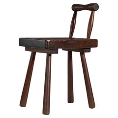 Französischer Designer, Hocker / Beistellstuhl, Massiv gebeiztes Holz, Frankreich, 1950er Jahre 