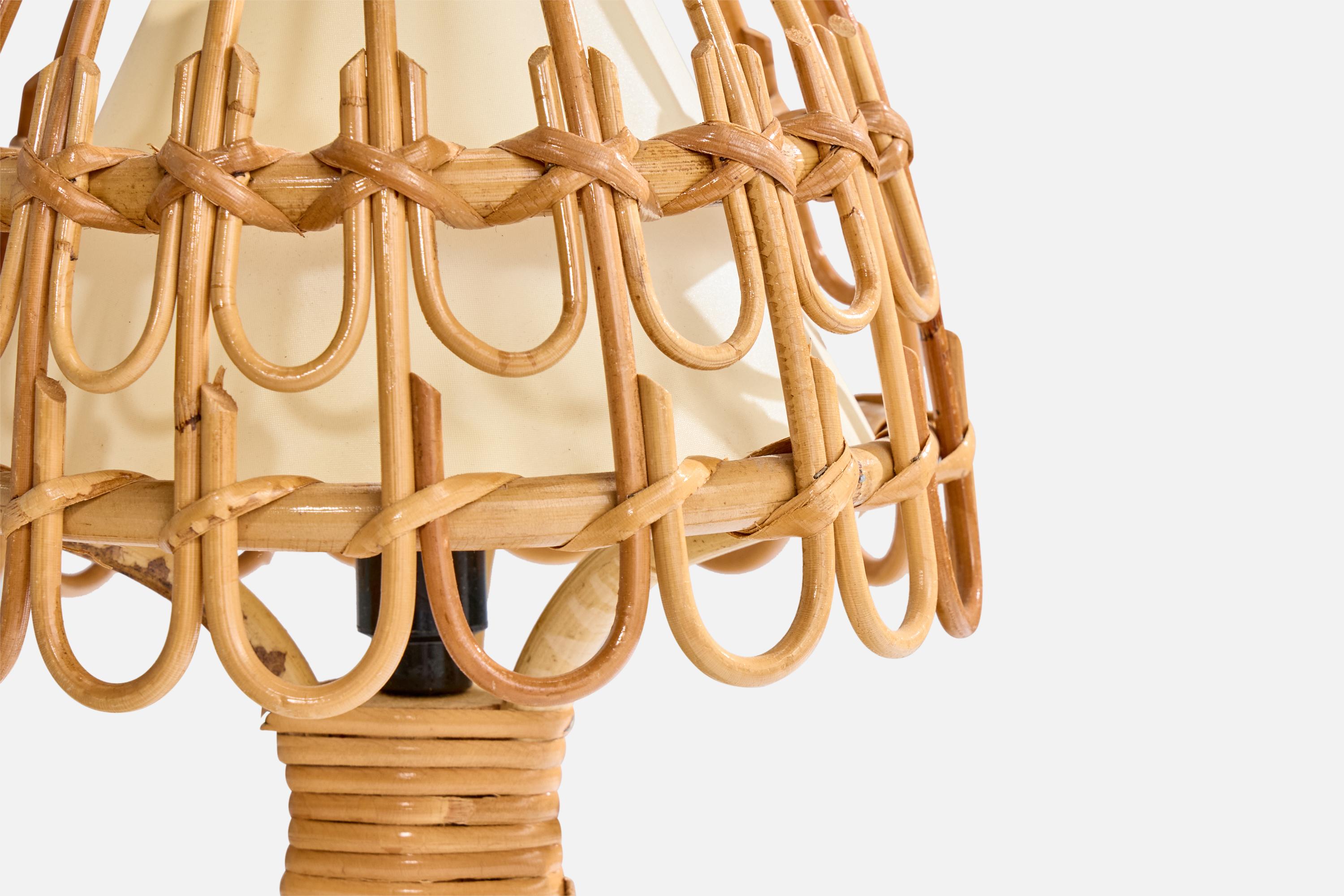French Designer, Table Lamp, Bamboo, Rattan, Paper, France, 1970s For Sale 1