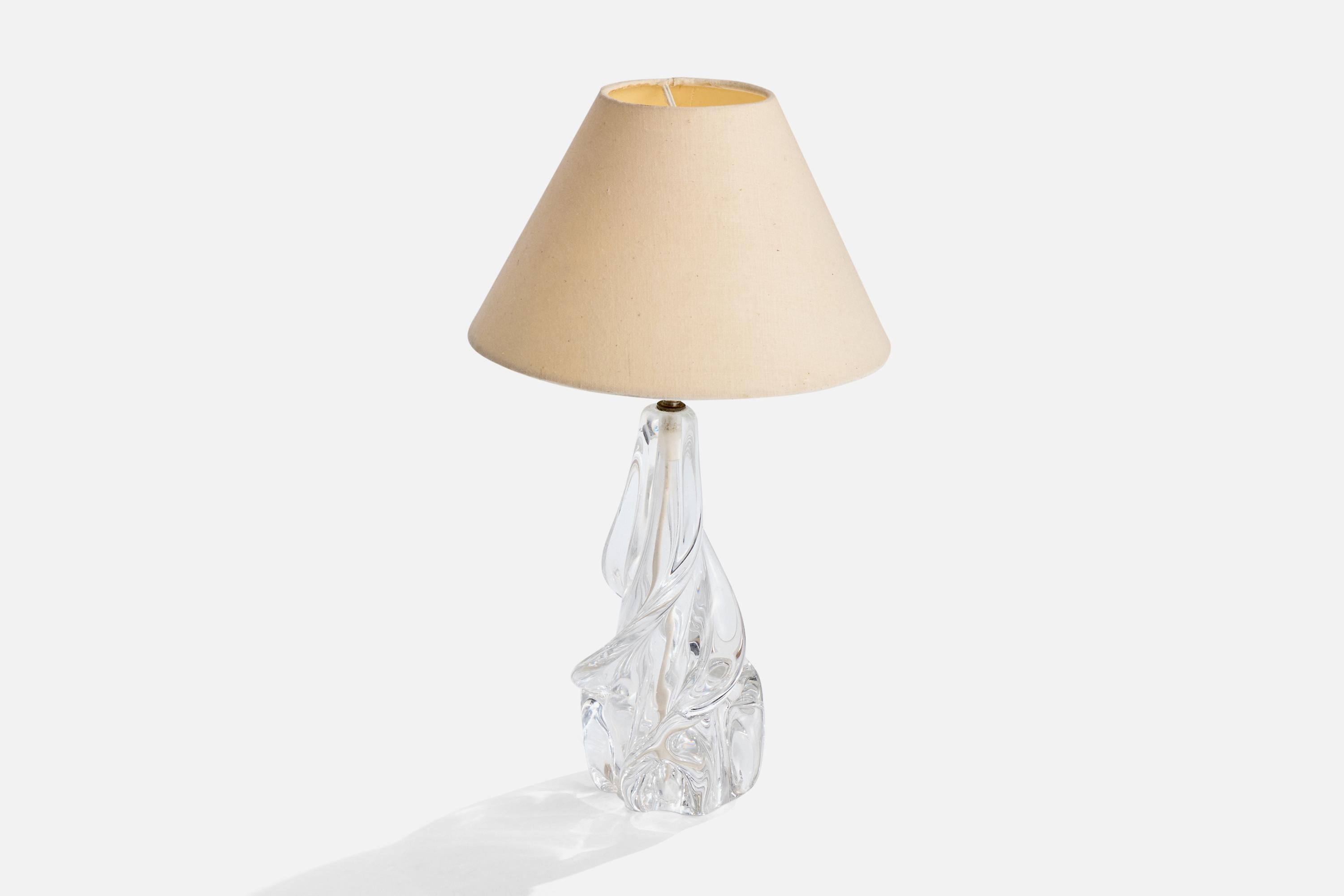 Mid-Century Modern French Designer, Table Lamp, Brass, France, 1950s For Sale